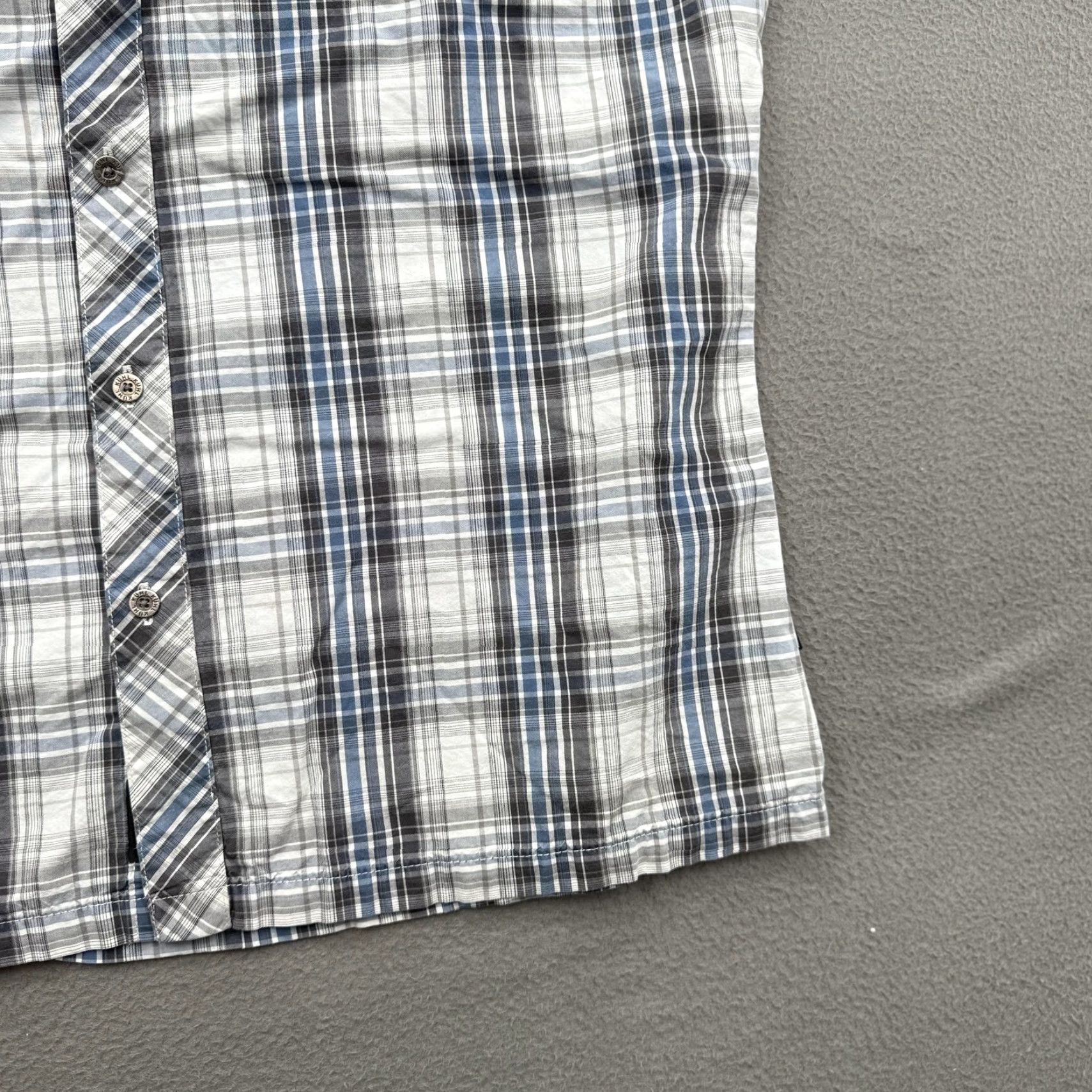 Vintage KUHL Shirt Mens M Gray Blue Plaid Short Sleeve Button Front Western Outdoor Size US M / EU 48-50 / 2 - 7 Thumbnail