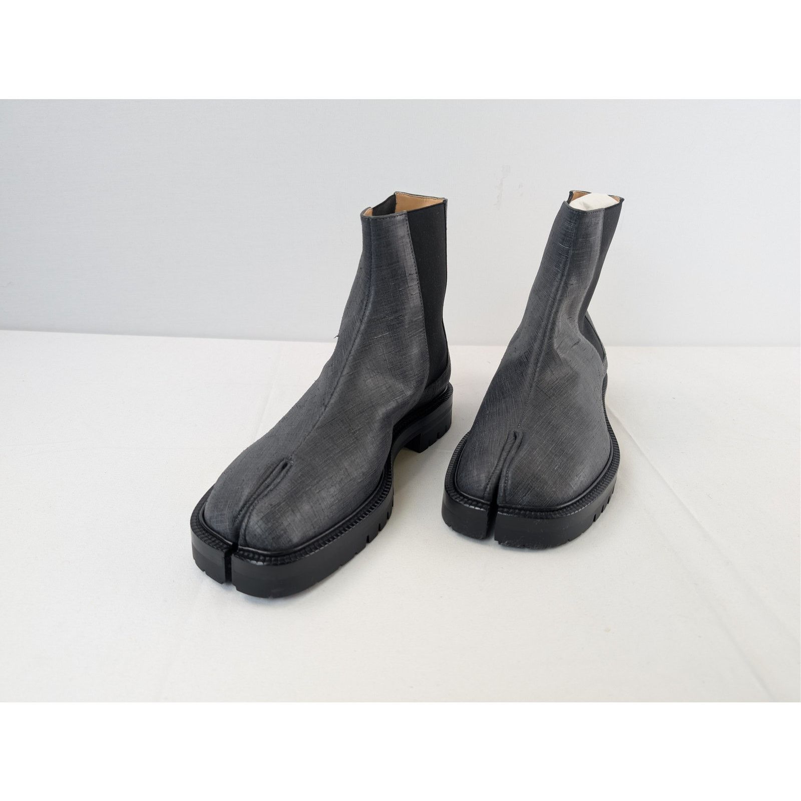 Maison Margiela o1rshd1 Tabi County Chelsea Boots in Black Size US 9 / EU 42 - 9 Thumbnail