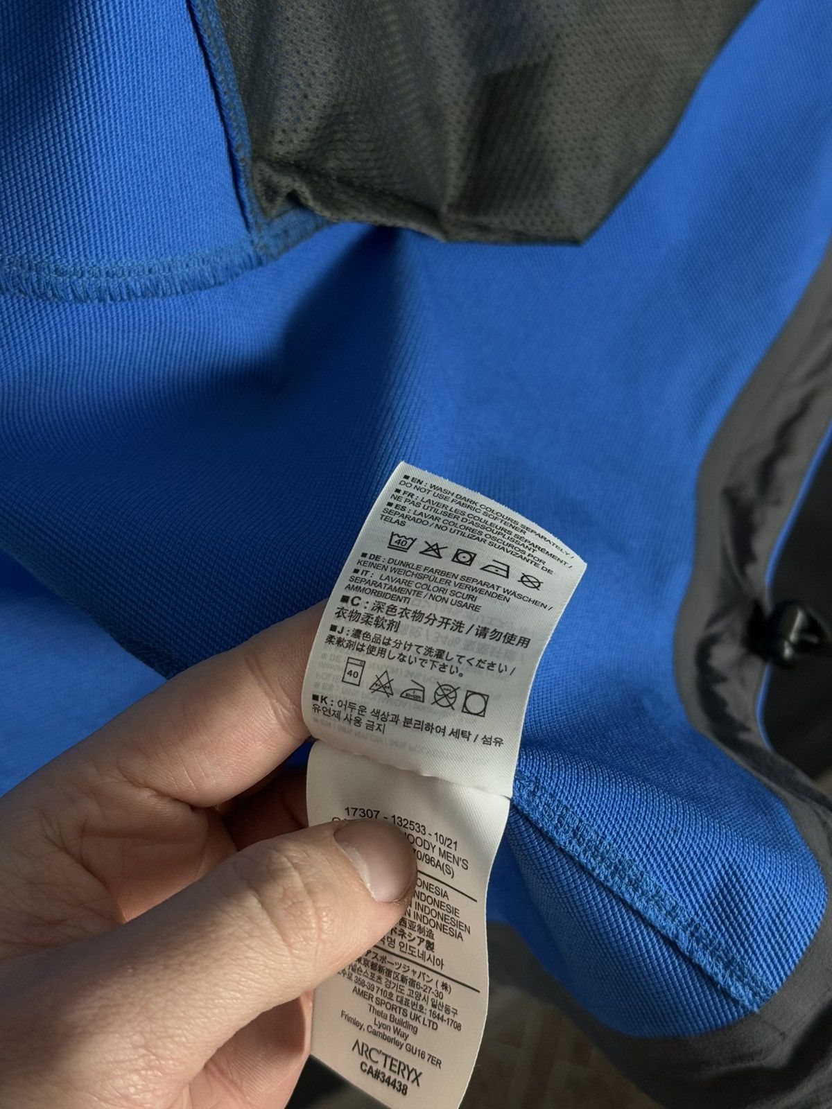 Arc'teryx ARCTERYX Gamma LT Hoody Nylon Blue Softshell Men’s Jacket Size US S / EU 44-46 / 1 - 17 Thumbnail