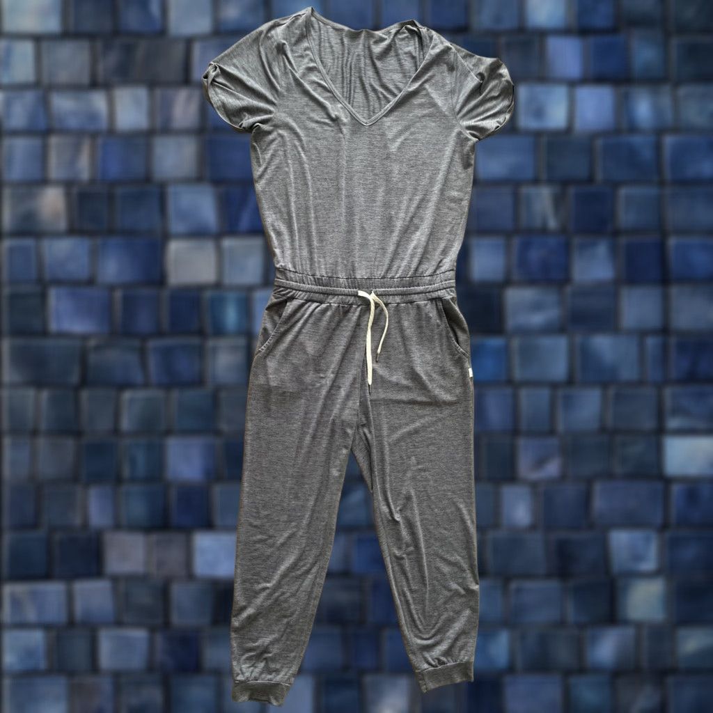 Vuori Vuori All Day Jumpsuit Womens L Blue V-Neck Knit One-Piece Size 36" / US 14 / IT 50 - 1 Thumbnail