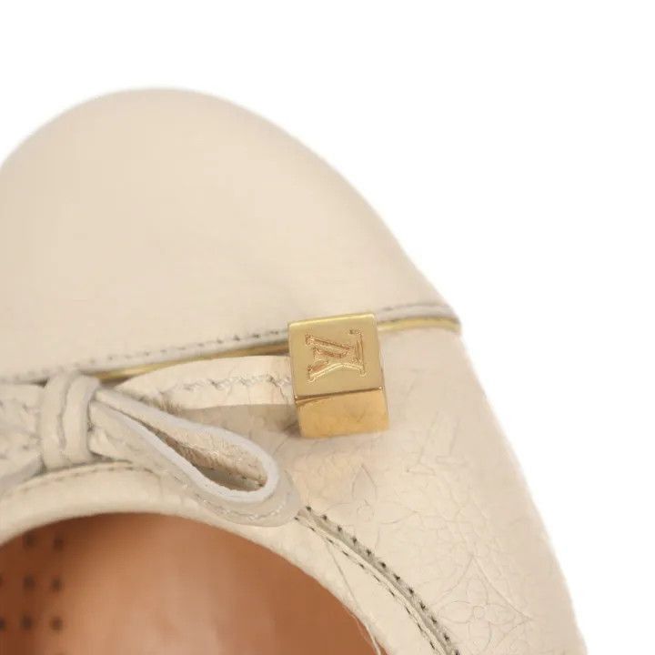 Louis Vuitton Louis Vuitton White Leather Flat Shoes -2508 Size US 7.5 / EU 40-41 - 5 Thumbnail