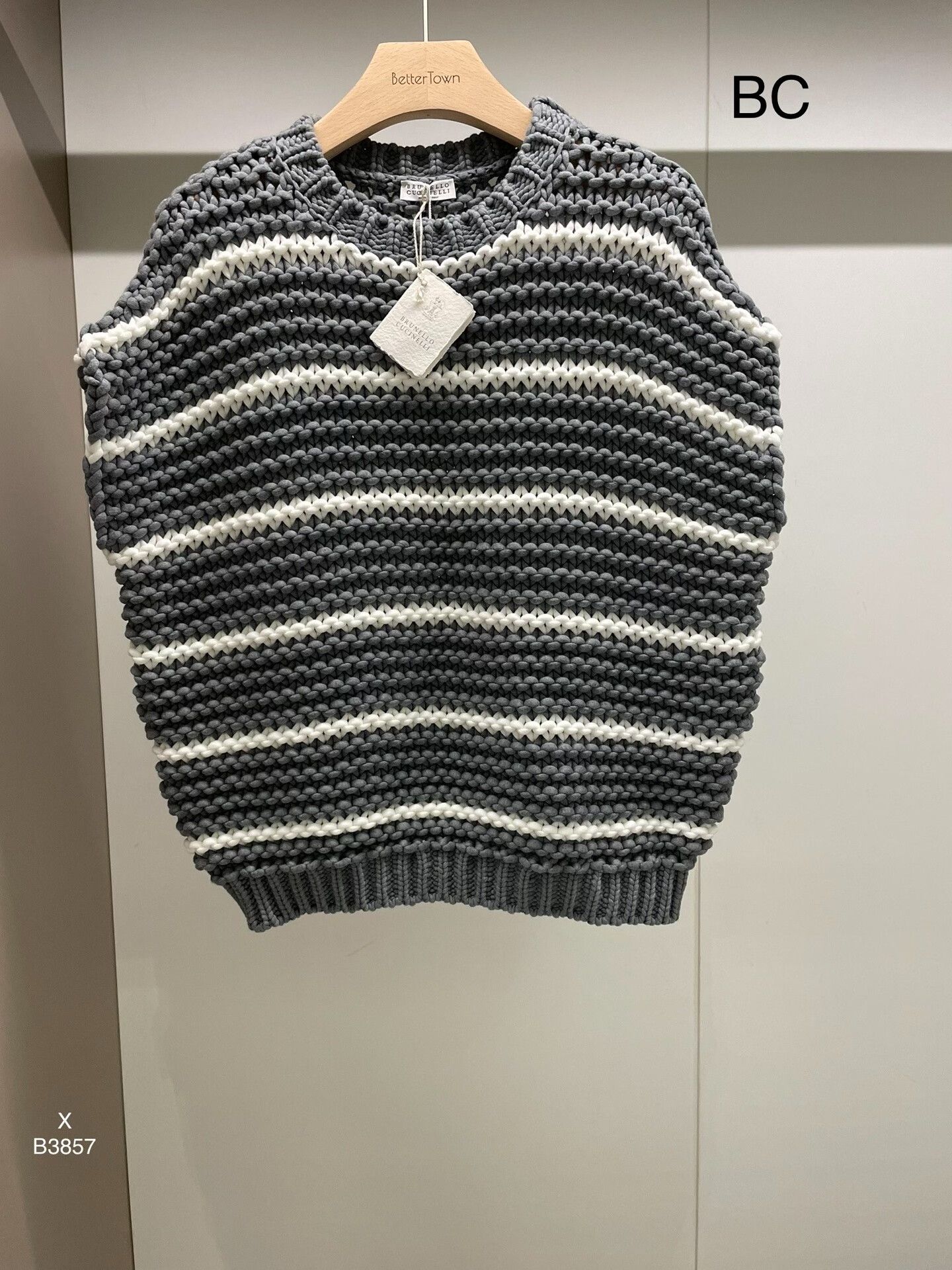 Brunello Cucinelli Brunello Cucinelli Gray Stripe Vest M Size US M / EU 48-50 / 2 - 1 Thumbnail