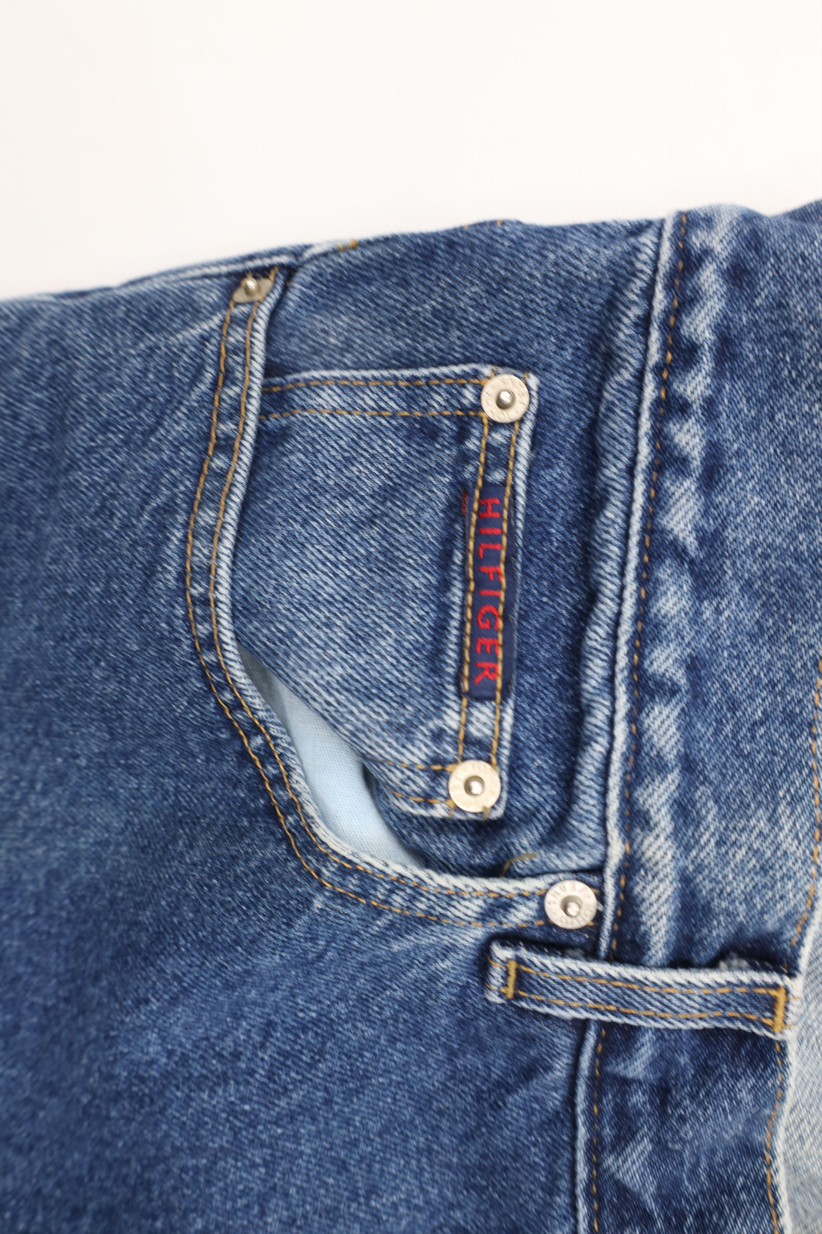 Tommy Hilfiger × Vintage Vintage 90s Tommy Hilfiger Faded Relaxed Fit Wide Leg Jeans Size US 38 / EU 54 - 8 Thumbnail