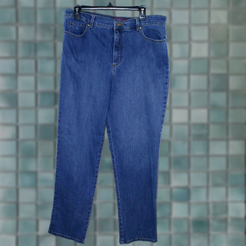Gloria Vanderbilt Gloria Vanderbilt Amanda Jeans Women Medium Wash 34X30 Straight 16 Blue 5-Pocket Denim Stretch Size 38" / US 16 / IT 52 - 1 Thumbnail