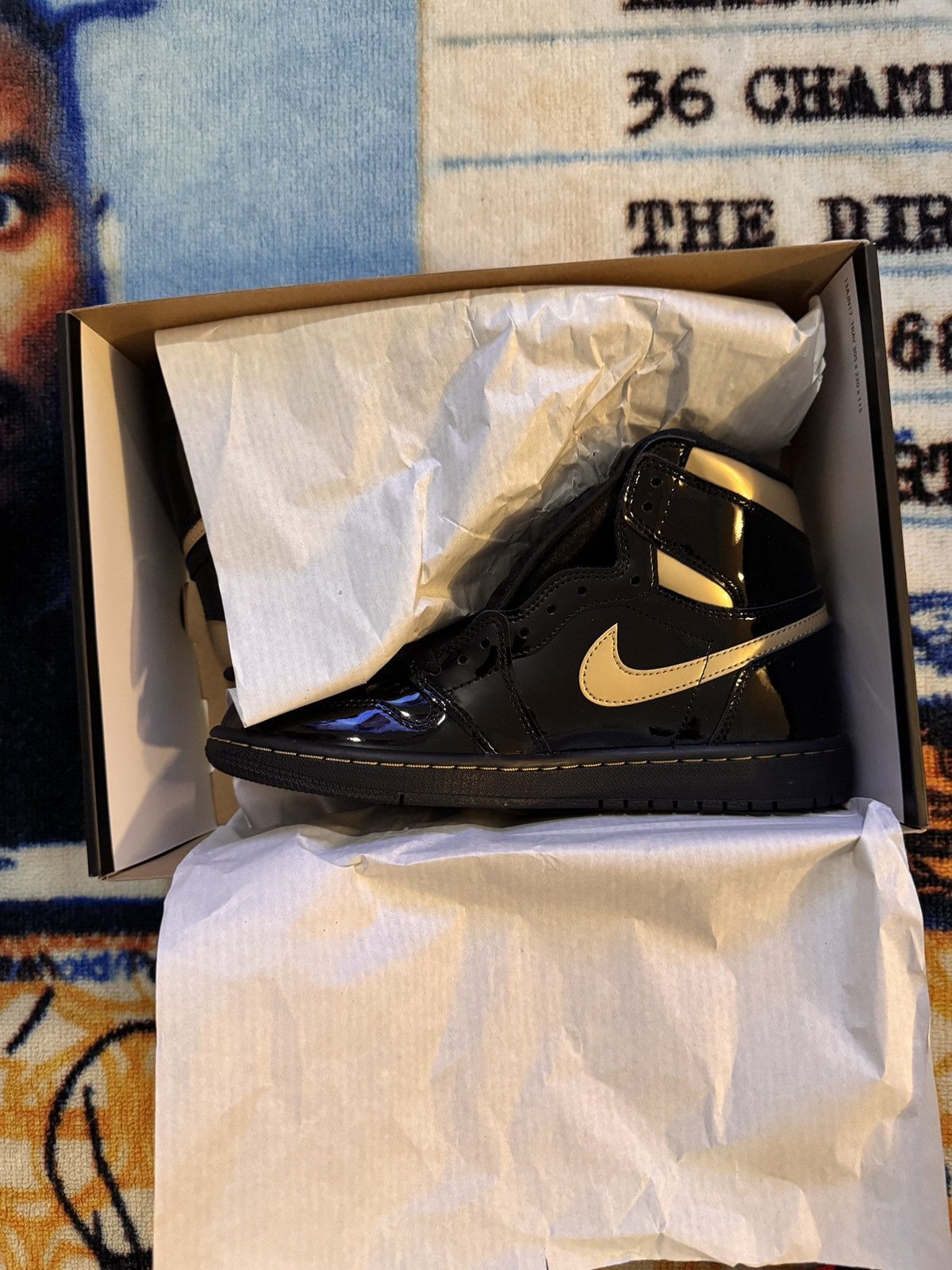 Jordan Brand Jordan 1 Black Metallic Gold Size US 8 / EU 41 - 7 Thumbnail