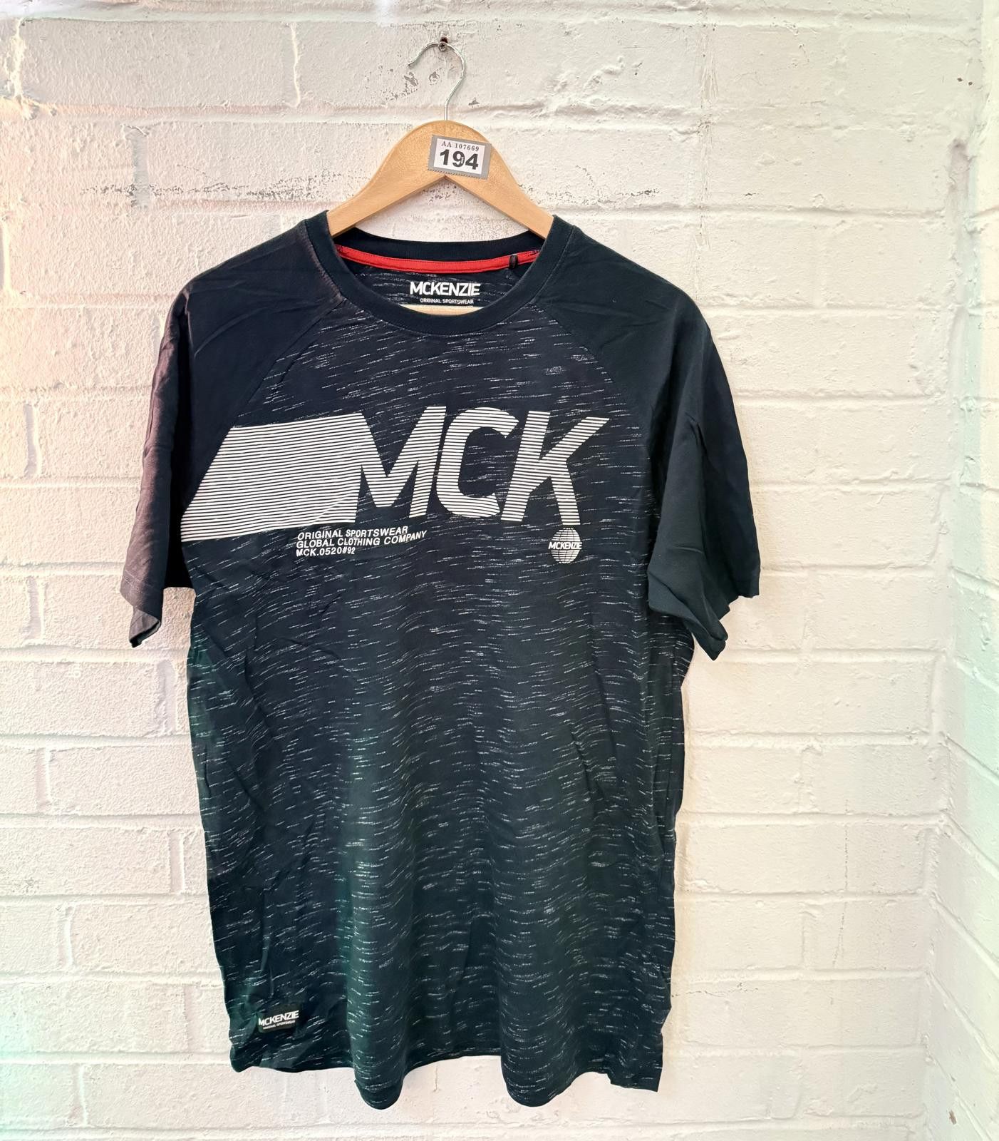 Andrew Mackenzie MCKENZIE Men's Black Activewear T-Shirt MCK Print Size US L / EU 52-54 / 3 - 1 Thumbnail