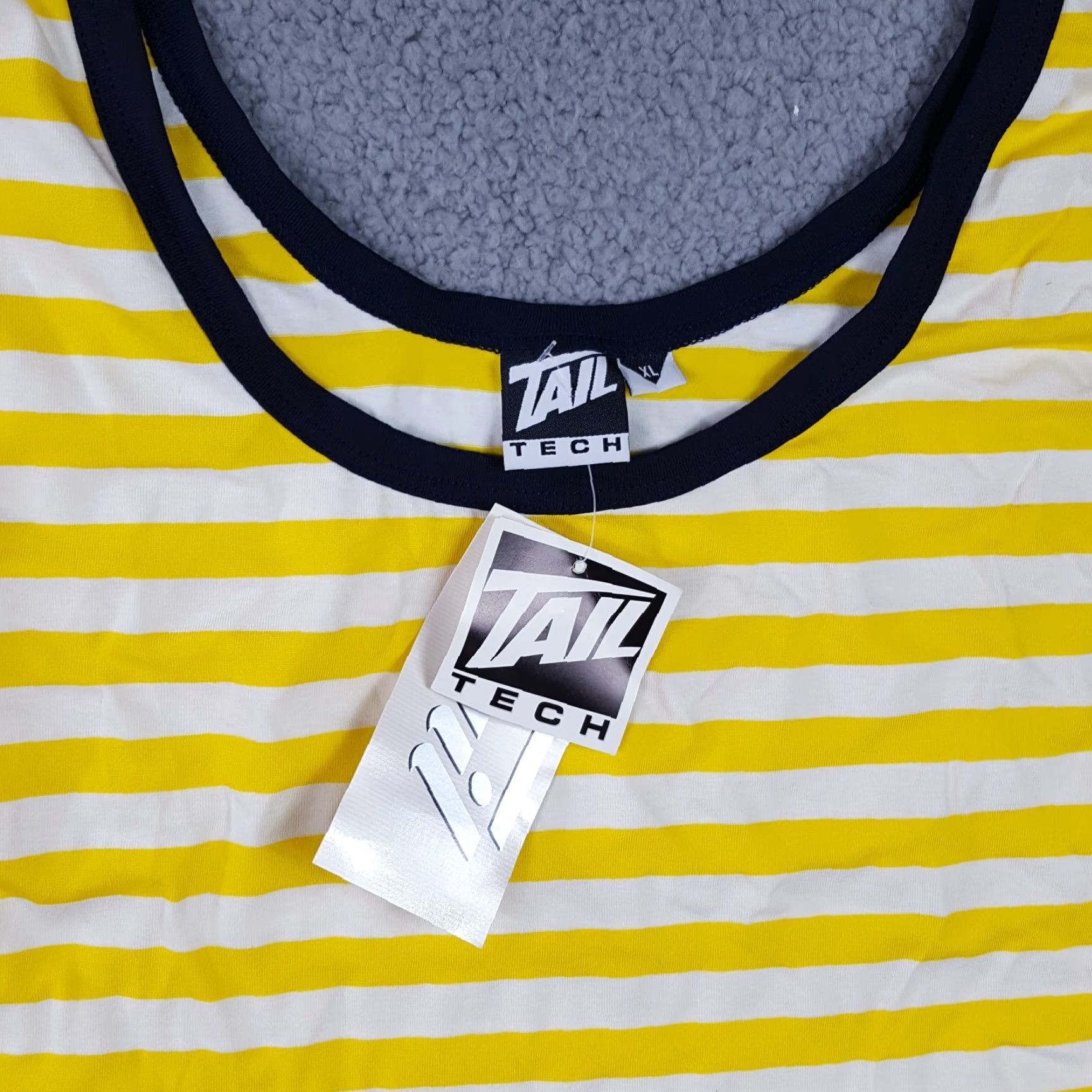 Vintage Vintage Tail Golf Yellow Striped Cropped Women's XL Sleeveless T Shirt Tank Top Size XL / US 12-14 / IT 48-50 - 2 Thumbnail