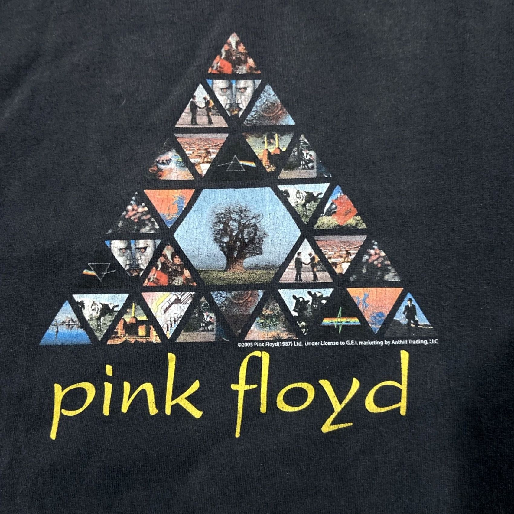 Vintage VINTAGE Pink Floyd Shirt Mens M Black 2005 Band Tee Graphic Rock Psychedelic Size US M / EU 48-50 / 2 - 5 Thumbnail