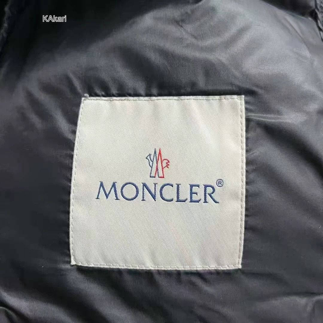 Moncler Moncler Black Striped Down Hooded Jacket Size US M / EU 48-50 / 2 - 2 Thumbnail