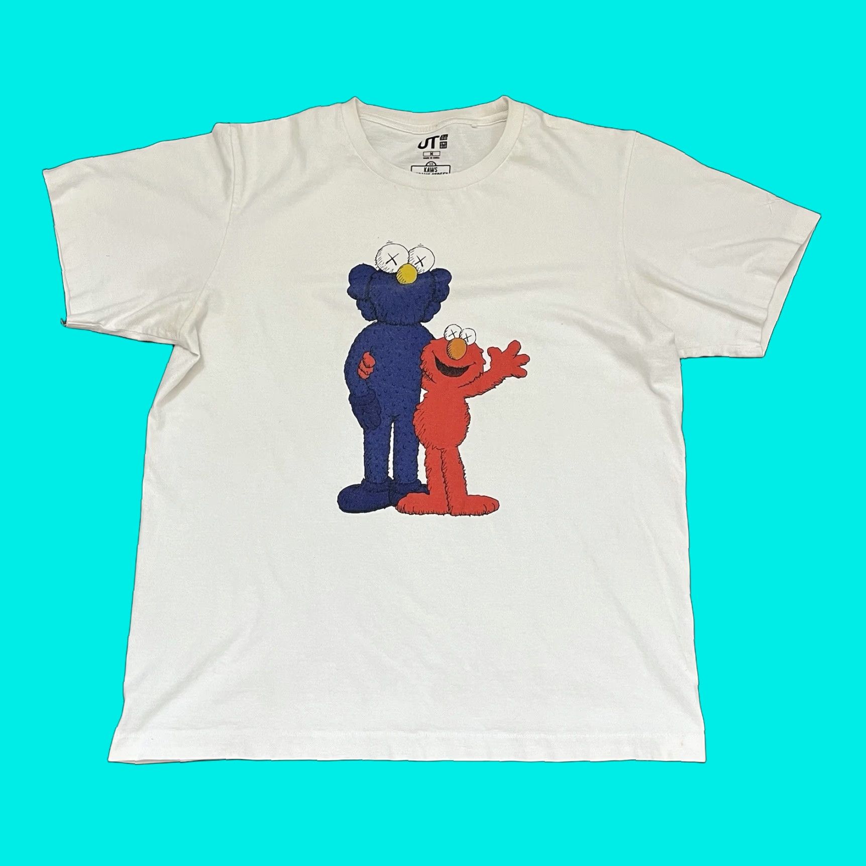 Kaws KAWS x Uniqlo Sesame Street Elmo T-Shirt Mens Medium White Graphic Print Streetwear Size US M / EU 48-50 / 2 - 1 Thumbnail