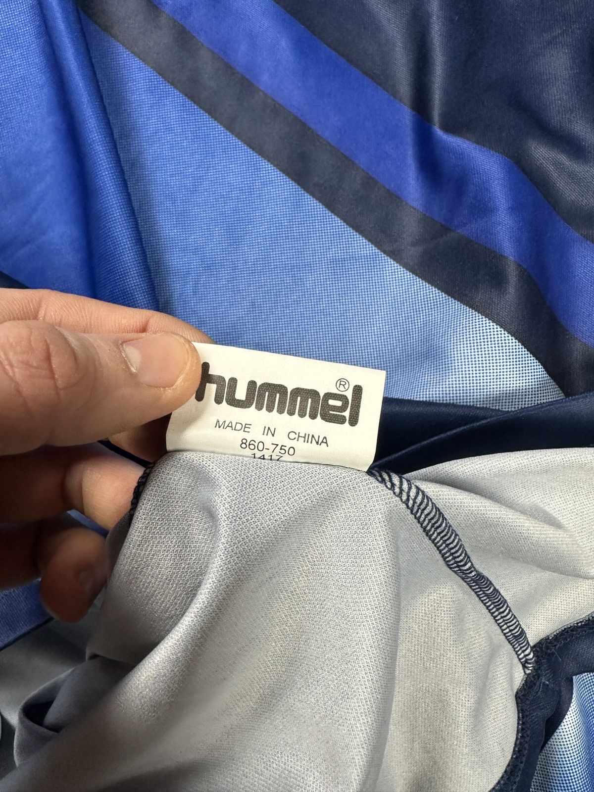 Hummel Y2K Vintage 90s Hummel Soocer Jersey Streetwear Rare 2XL Size US XXL / EU 58 / 5 - 5 Thumbnail