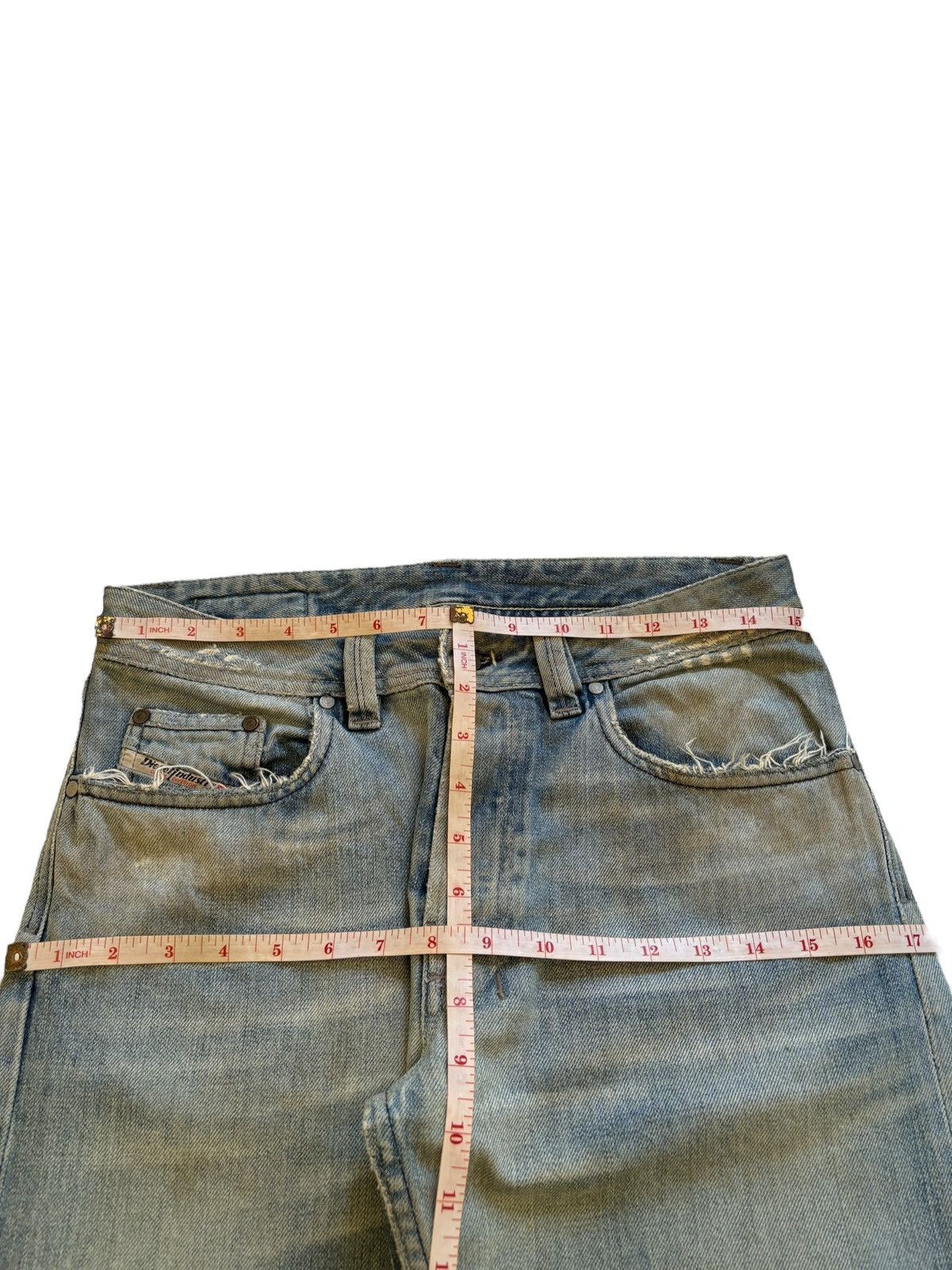 Diesel Vintage Italy Diesel Mud Wash Loose Baggy Jeans Size US 31 - 13 Thumbnail