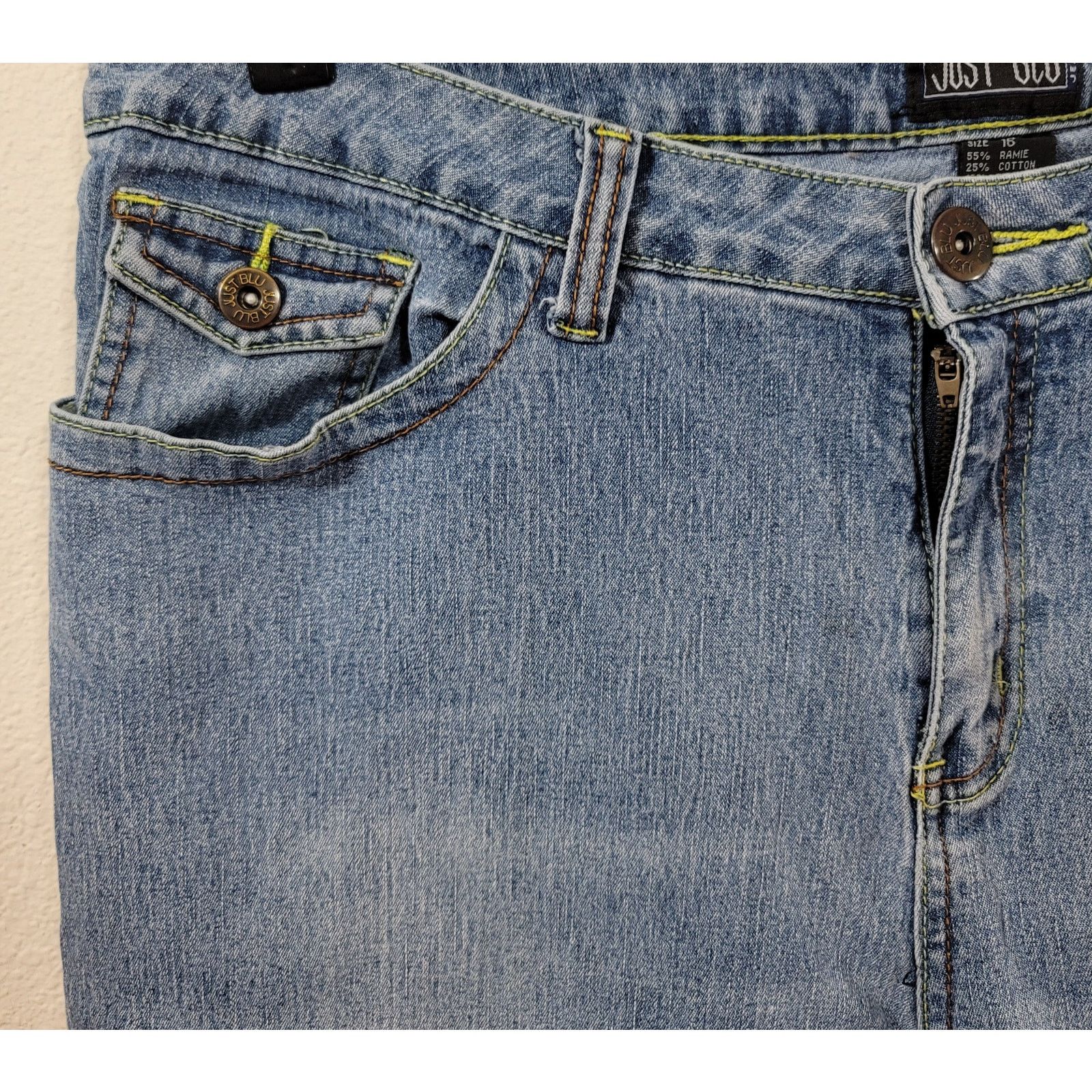 Other Just Blu Stonewashed Denim Capri Pants 16 Flat Front Size 38" / US 16 / IT 52 - 5 Thumbnail