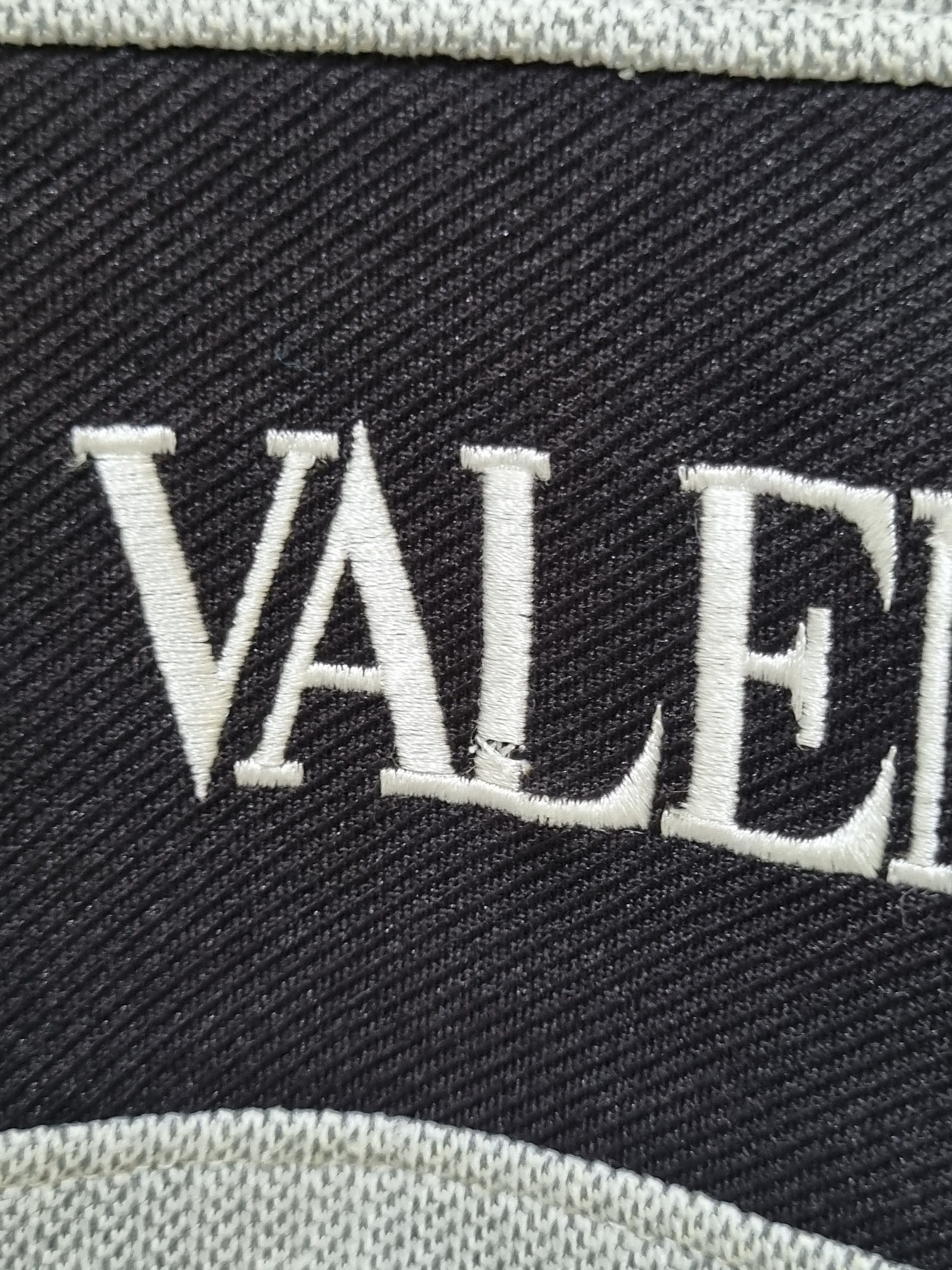 Gianni Valentino Gianni Valentino Polo Shirt Size US M / EU 48-50 / 2 - 7 Thumbnail
