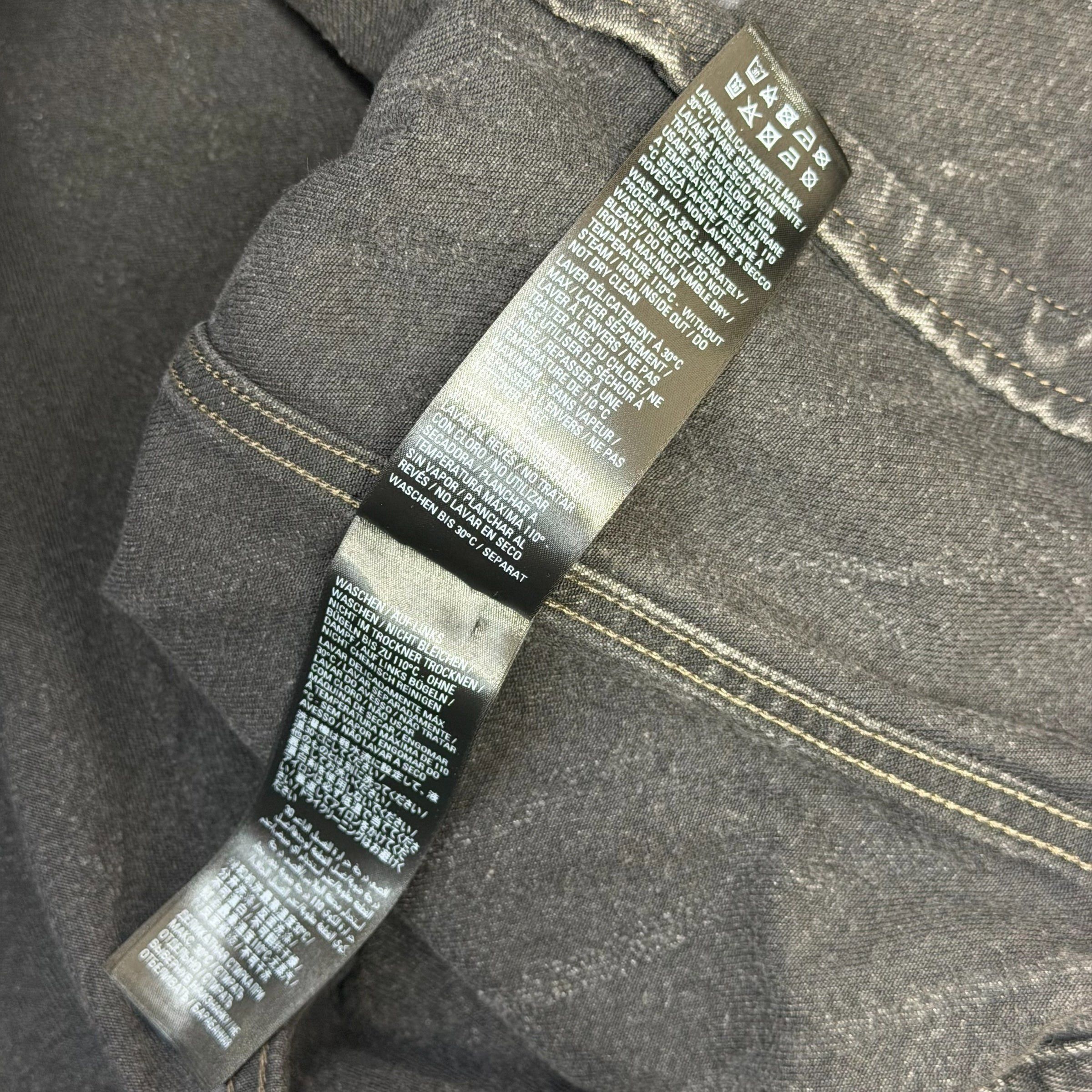 Balenciaga Balenciaga All Over Print Denim Jacket L (XL) Size US XL / EU 56 / 4 - 6 Thumbnail