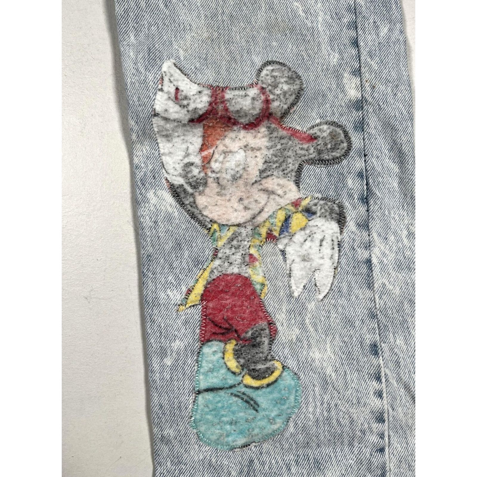 Levi's VINTAGE Levi's Jeans Womens Blue Acid Wash Mickey Disney 90s VTG Read Size 26" / US 2 / IT 38 - 6 Thumbnail
