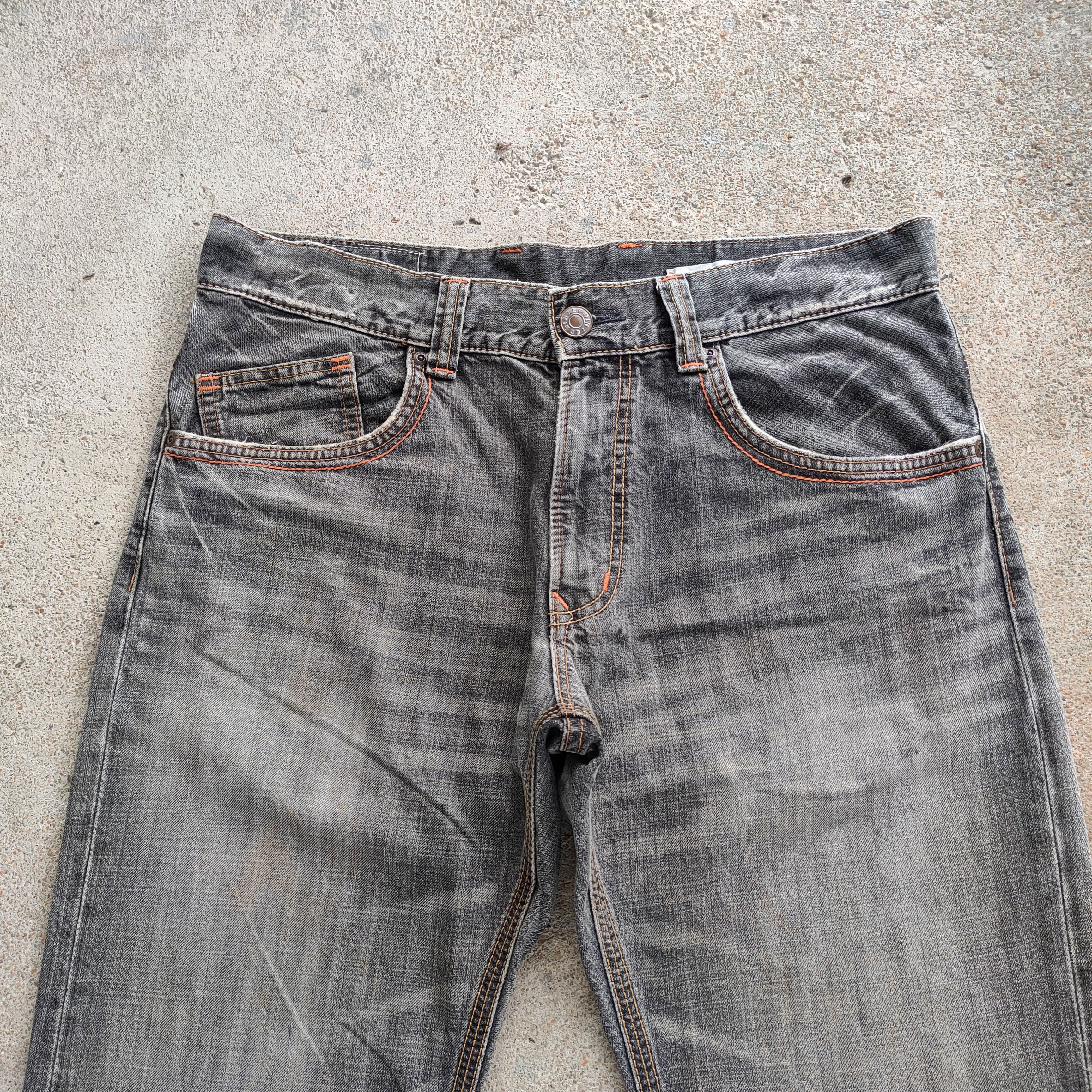 Edwin VINTAGE EDWIN 404 FADED BLACK RIPPED JEANS DENIM PANTS Size US 36 / EU 52 - 2 Thumbnail