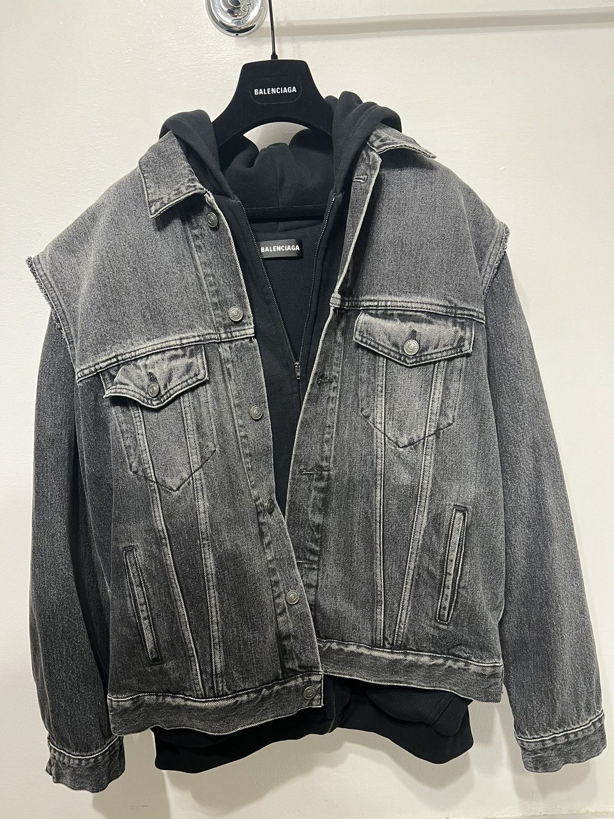 Balenciaga Balenciaga two pieces Denim jacket Size US S / EU 44-46 / 1 - 1 Thumbnail