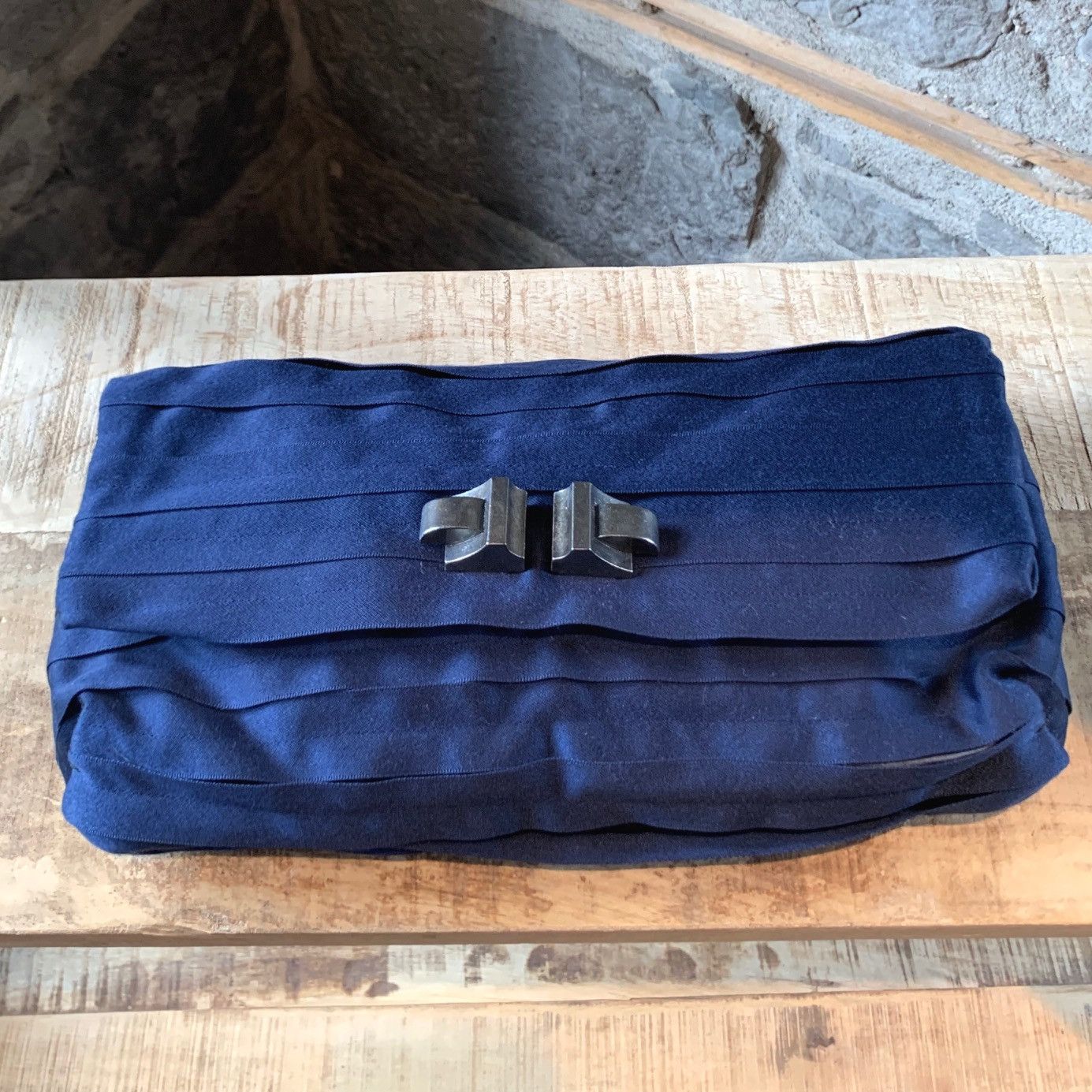 Lanvin Lanvin Navy Ribbon Flap Clutch Size ONE SIZE - 2 Thumbnail