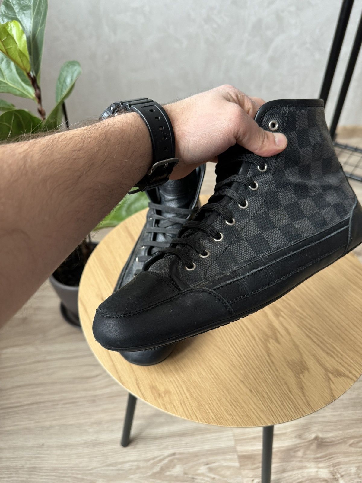 Louis Vuitton Louis Vuitton Damier Leather High Top Sneakers Size US 9 / EU 42 - 8 Thumbnail