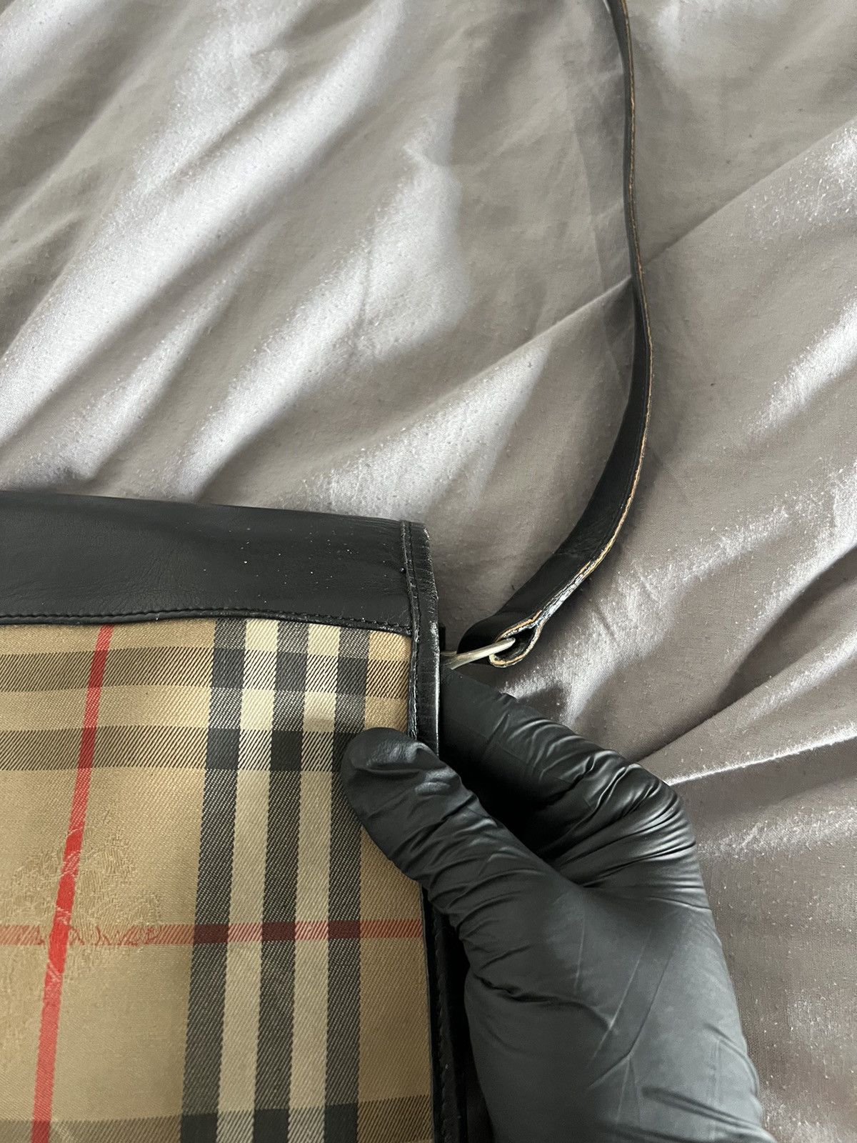 Burberry × Designer × Vintage Burberry Bag Vintage Nova Check London Y2k Size ONE SIZE - 15 Thumbnail
