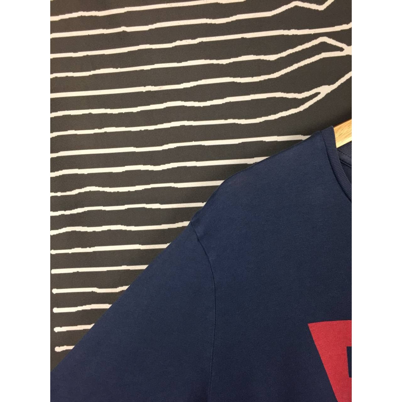 Levi's Levi's Classic Batwing Logo Long Sleeve Tee Size US M / EU 48-50 / 2 - 4 Thumbnail