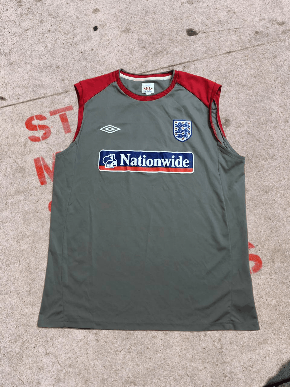 Umbro Vintage Umbro England Training Football Vest Top Size US XXL / EU 58 / 5 - 1 Thumbnail