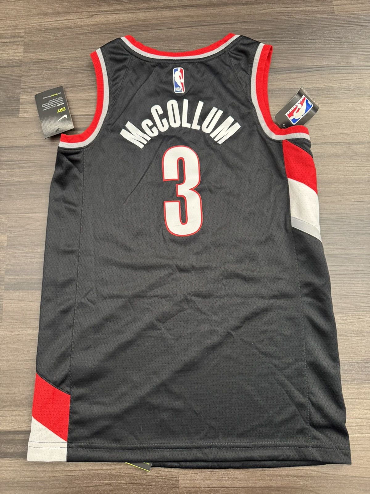 Nike Portland Trail Blazers CJ McCollum #3 NBA Swingman Jersey Size US S / EU 44-46 / 1 - 8 Thumbnail