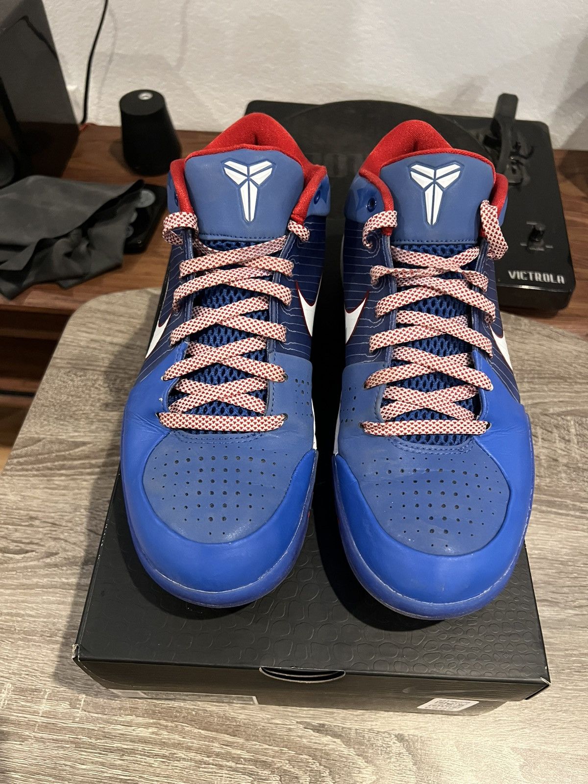 Nike Kobe 4 Philly Size US 9.5 / EU 42-43 - 3 Thumbnail