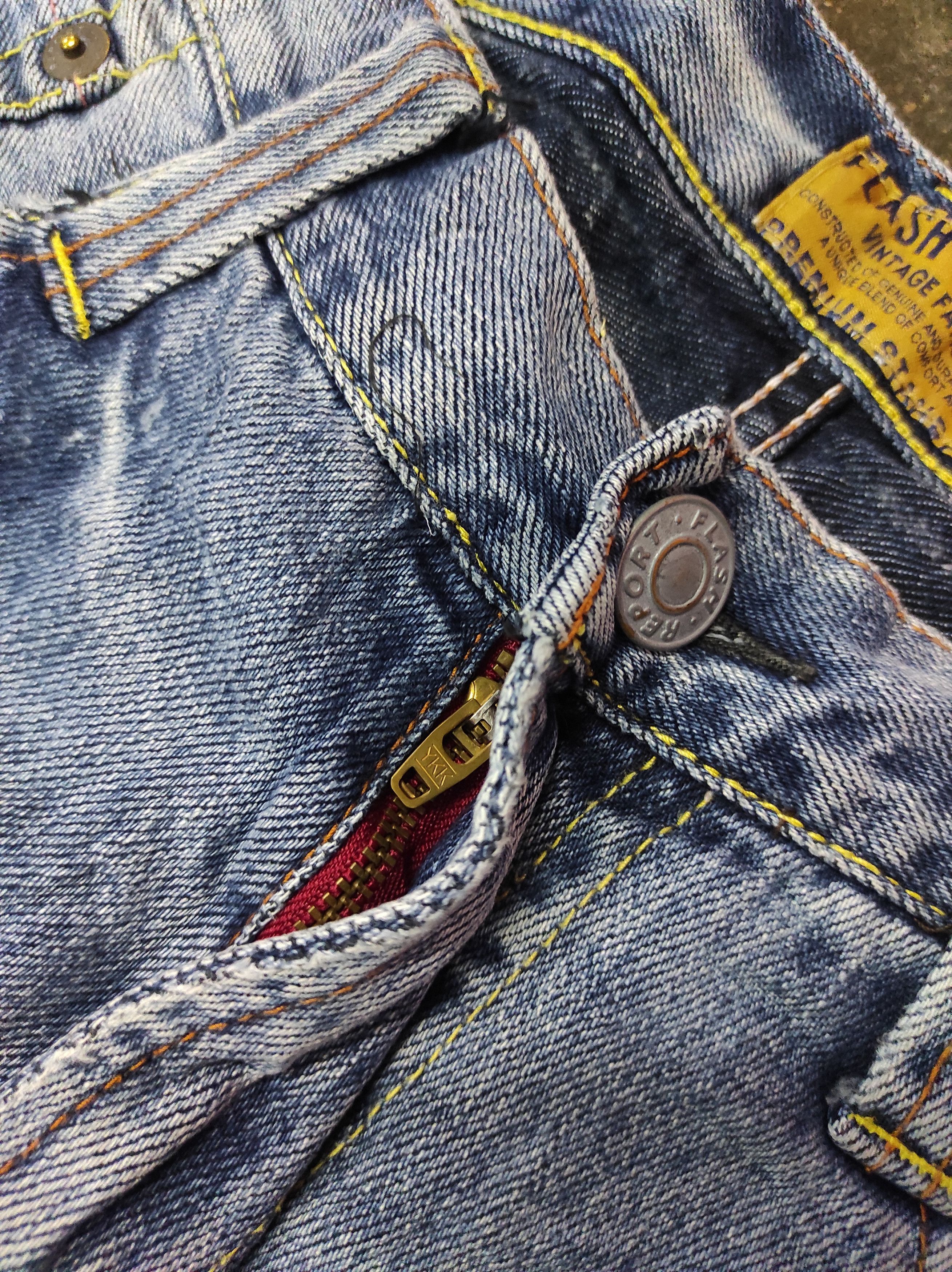 Japanese Brand FLASH REPORT RIPPED SHORT DENIM JEANS Size US 33 - 3 Thumbnail
