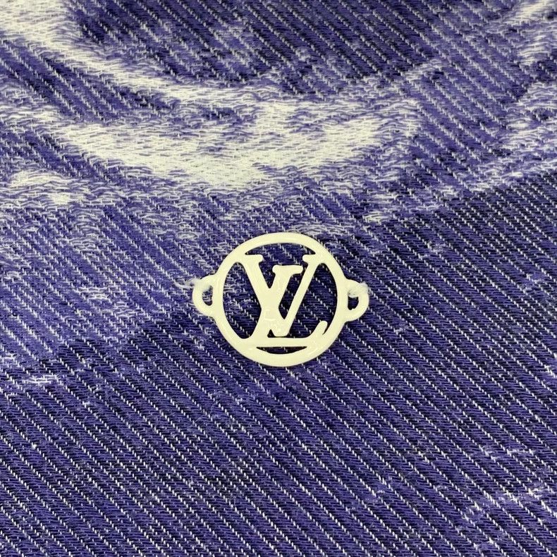 Louis Vuitton Louis Vuitton 22 Colorblock Scenic Snow Mountain Printed C Size US XXL / EU 58 / 5 - 5 Thumbnail