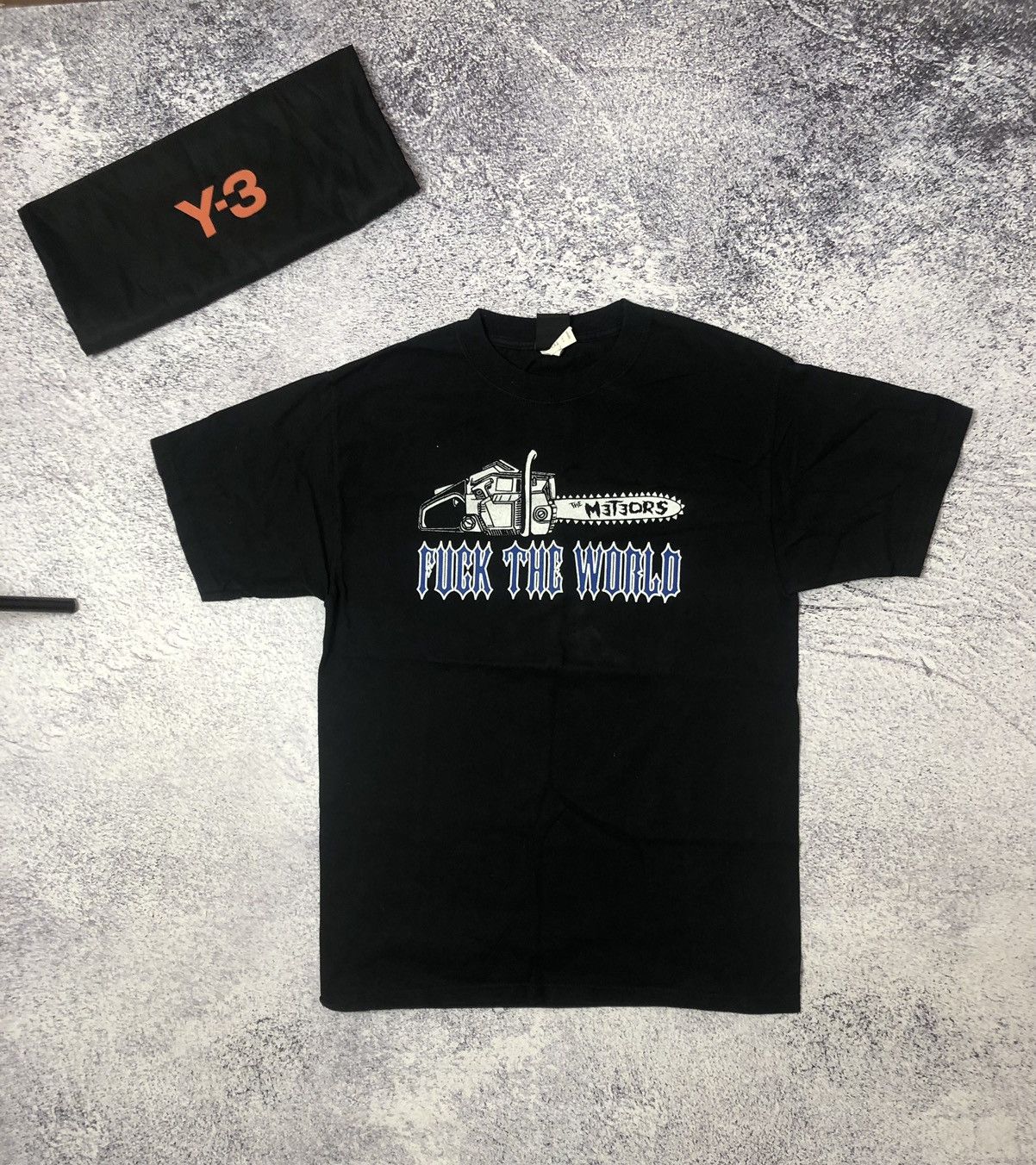 Vintage T-shirt vintage Rock the World size M made usa y2k rare rock Size US M / EU 48-50 / 2 - 1 Thumbnail