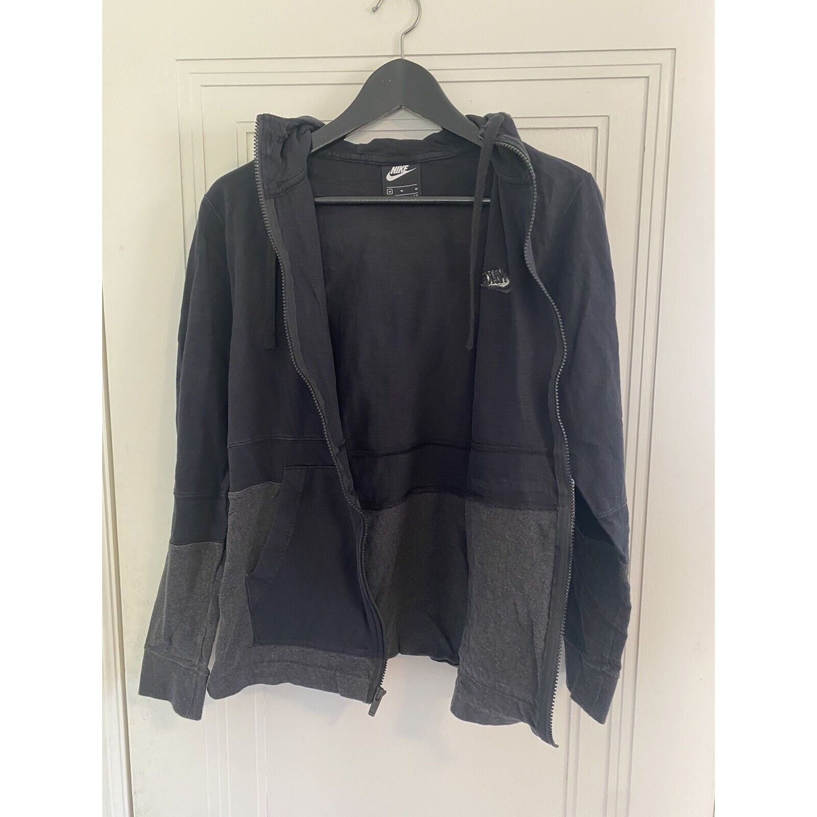 Nike Nike Women’s Black and Gray Zip-Up Hoodie Sweatshirt Size M Size M / US 6-8 / IT 42-44 - 2 Thumbnail