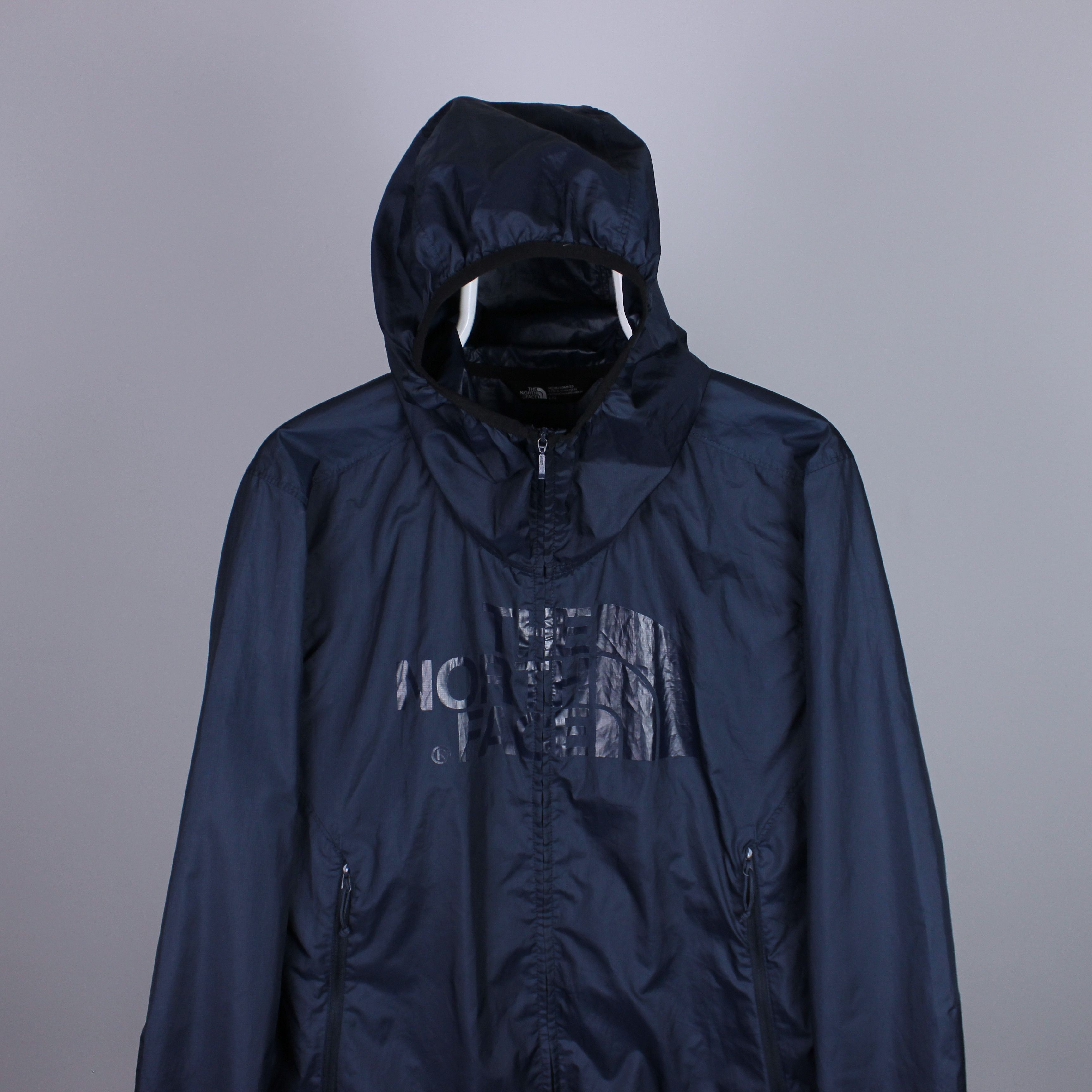 The North Face TNF The North Face light jacket big logo centr L Size US L / EU 52-54 / 3 - 3 Thumbnail