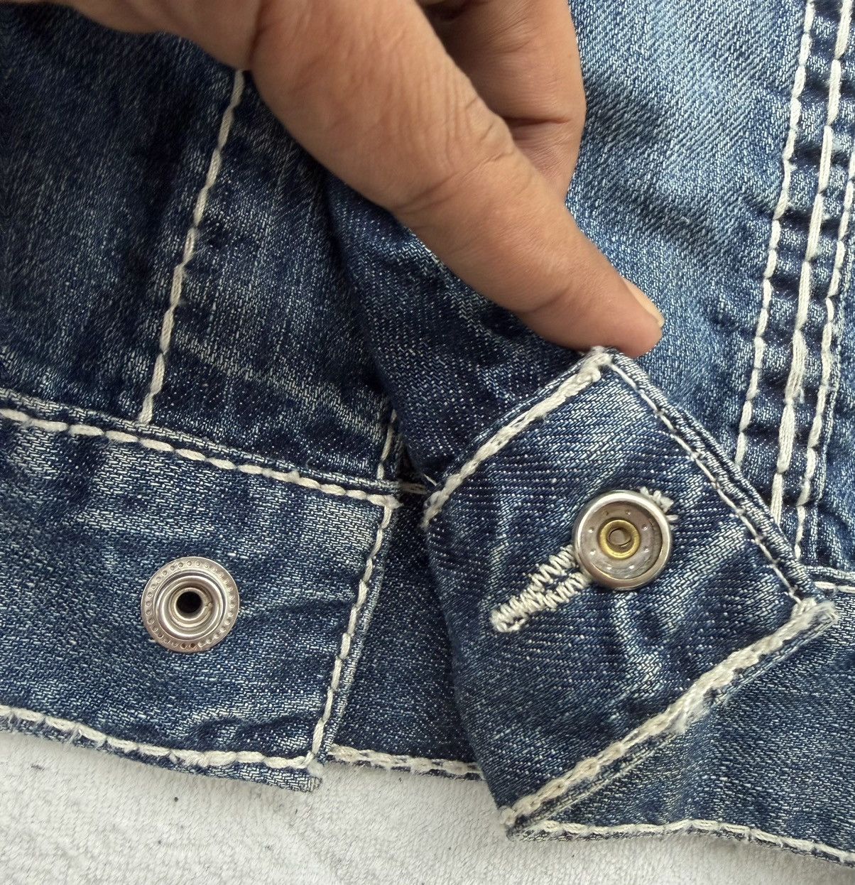 True Religion True Religion Big T Trucker Denim Jacket Blue Medium Wash Size US M / EU 48-50 / 2 - 13 Thumbnail