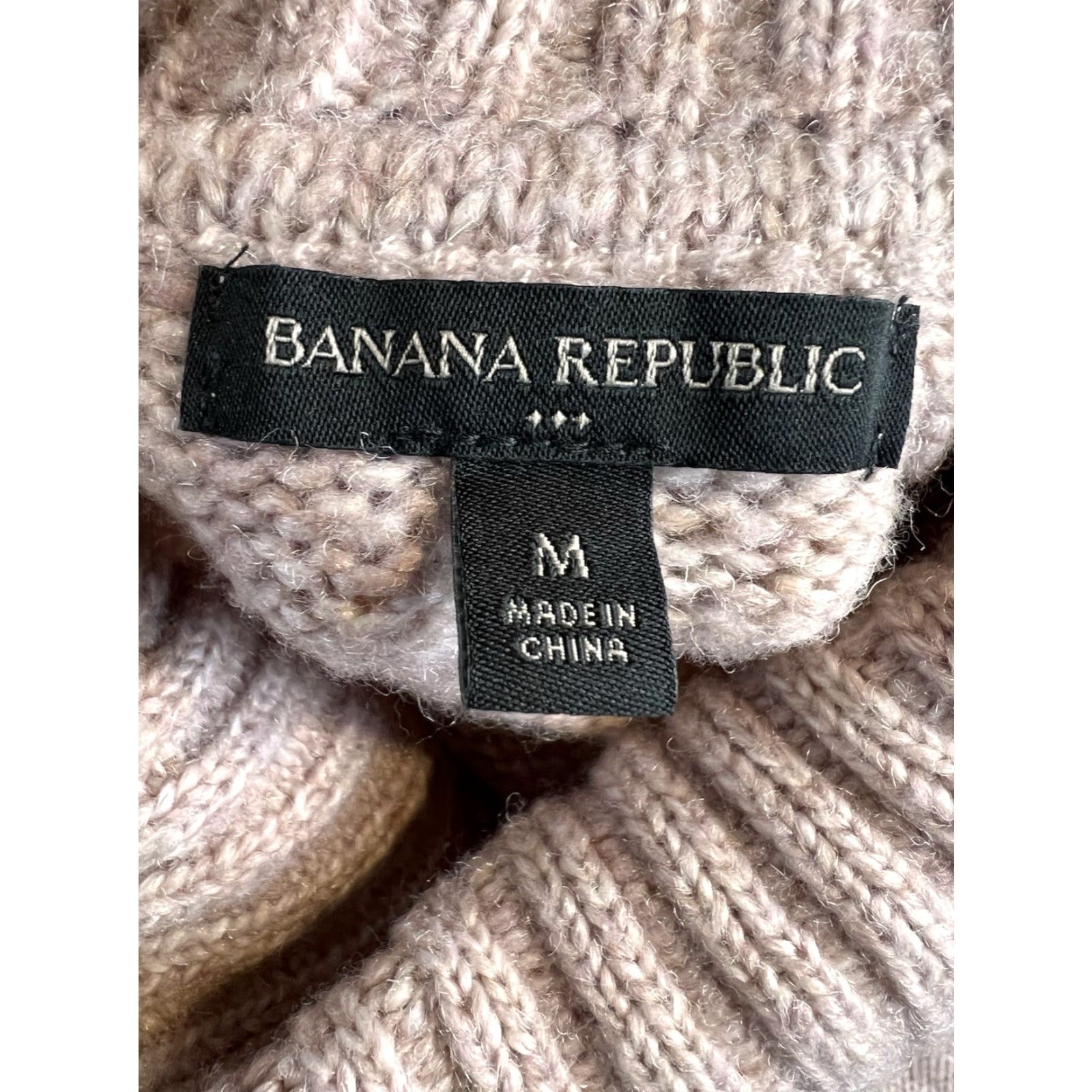 Banana Republic Banana Republic Turtleneck Sweater Womens M Pink Polyester Knit Preppy Size M / US 6-8 / IT 42-44 - 3 Thumbnail