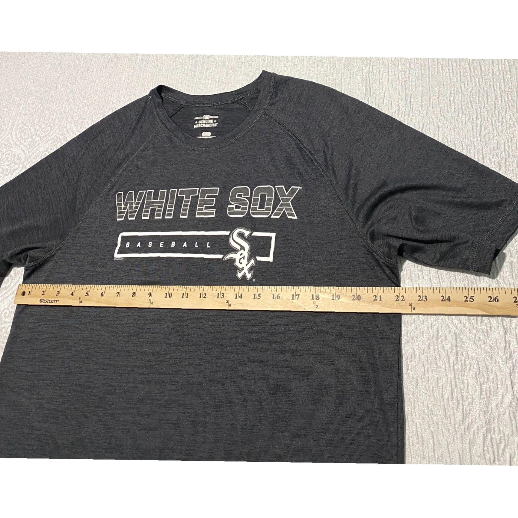 Vintage Genuine Merchandise MLB Chicago White Sox Mens L Gray Performance T-Shirt Size US L / EU 52-54 / 3 - 6 Thumbnail