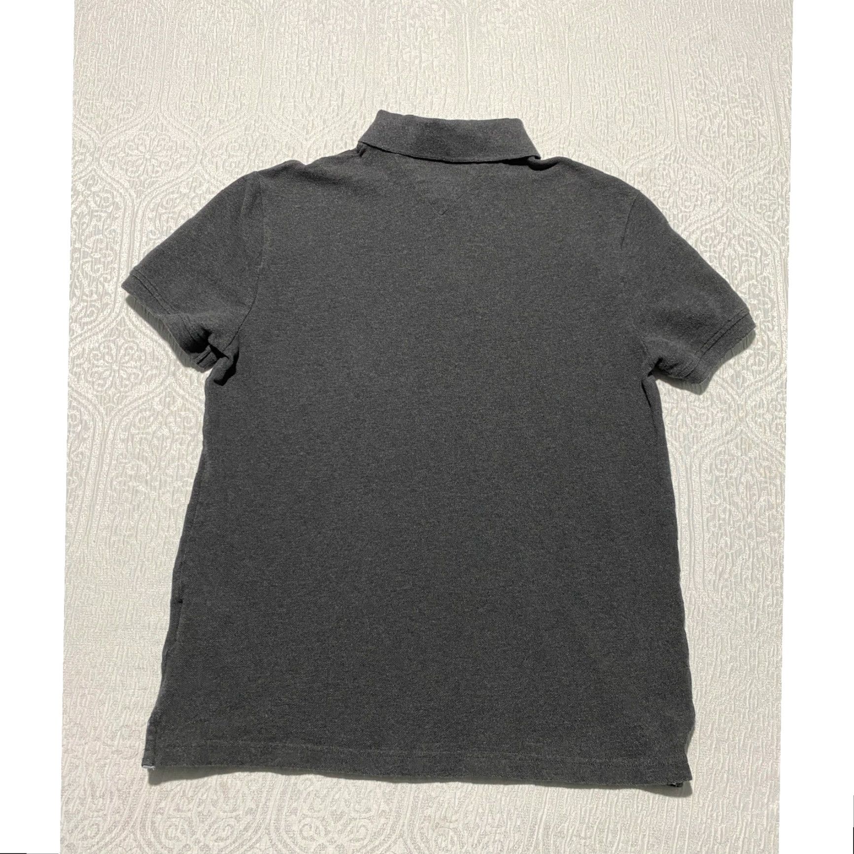 Tommy Hilfiger Tommy Hilfiger Polo Shirt Mens Medium Charcoal Gray Short Sleeve Pique Knit Cotton Button-Front Logo Embroidered Size US M / EU 48-50 / 2 - 5 Thumbnail