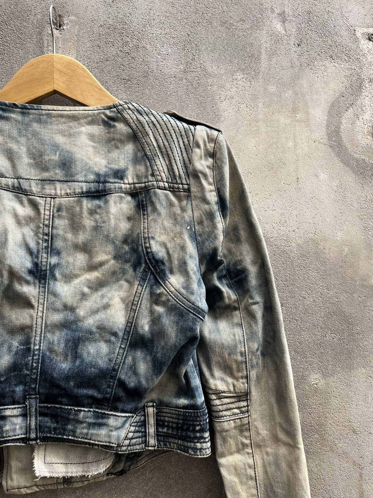 If Six Was Nine × Isamu Katayama Backlash × Le Grande Bleu (L.G.B.) Bleached Biker Denim Jacket – If Six Was Nine Vibe Size US S / EU 44-46 / 1 - 16 Thumbnail