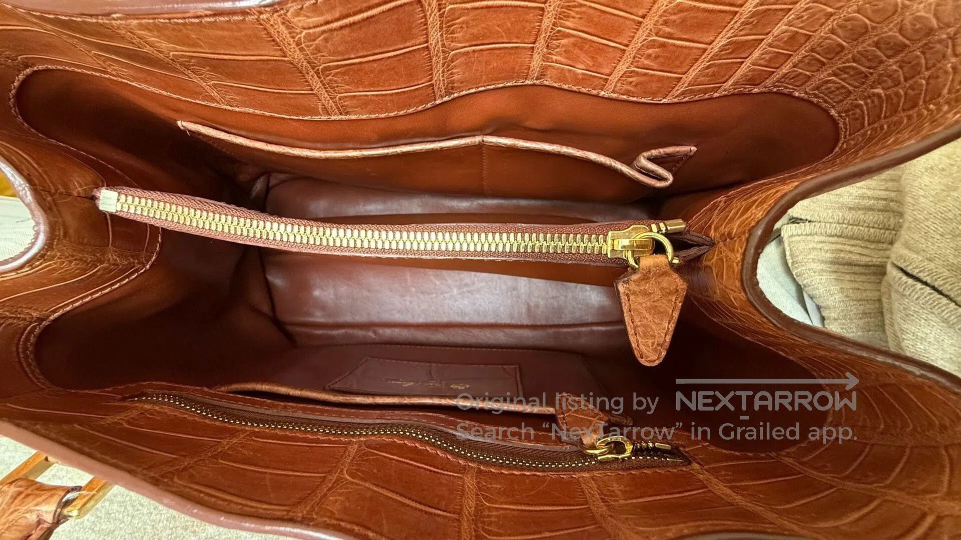 Loro Piana Loro Piana Bellevue Crocodile Handbag. Size ONE SIZE - 6 Thumbnail