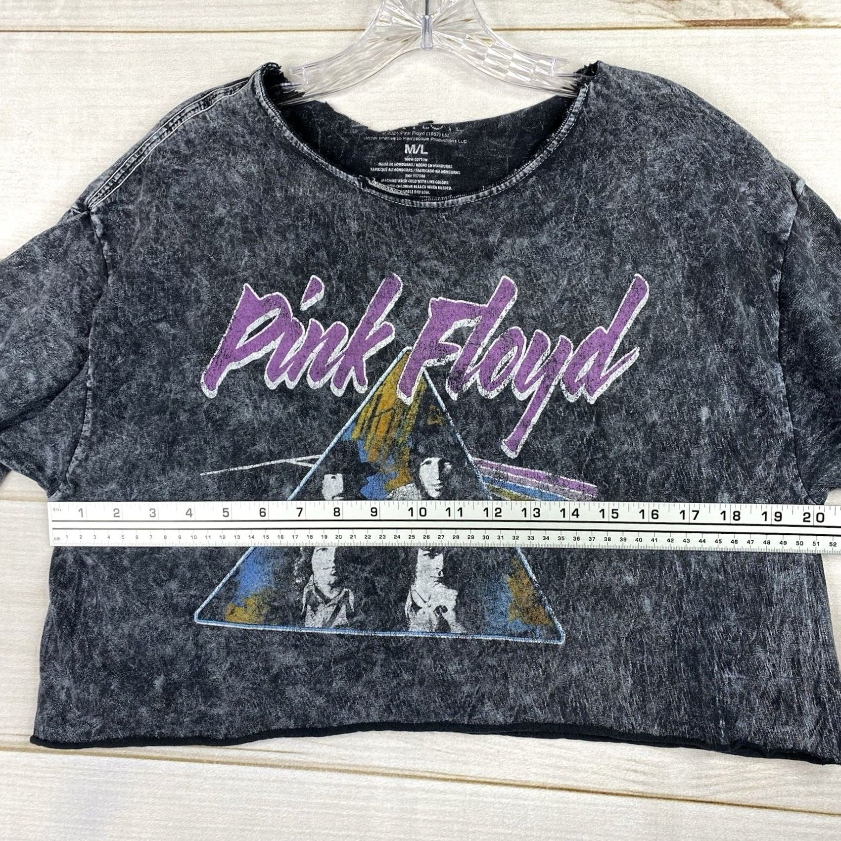 Vintage Pink Floyd Crop Top Womens M/L Short Sleeve Gray Prism Distressed Cropped T-Shirt Size L / US 10 / IT 46 - 5 Thumbnail