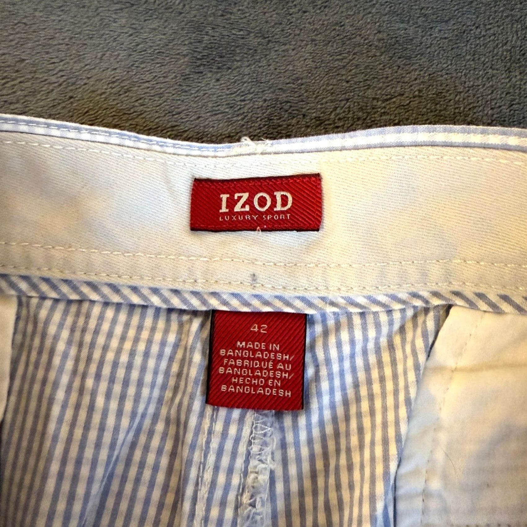 Izod IZOD Luxury Sport Shorts Mens Size 42 Blue White Riviera Plaid Flat Front NWT Size US 42 / EU 58 - 3 Thumbnail