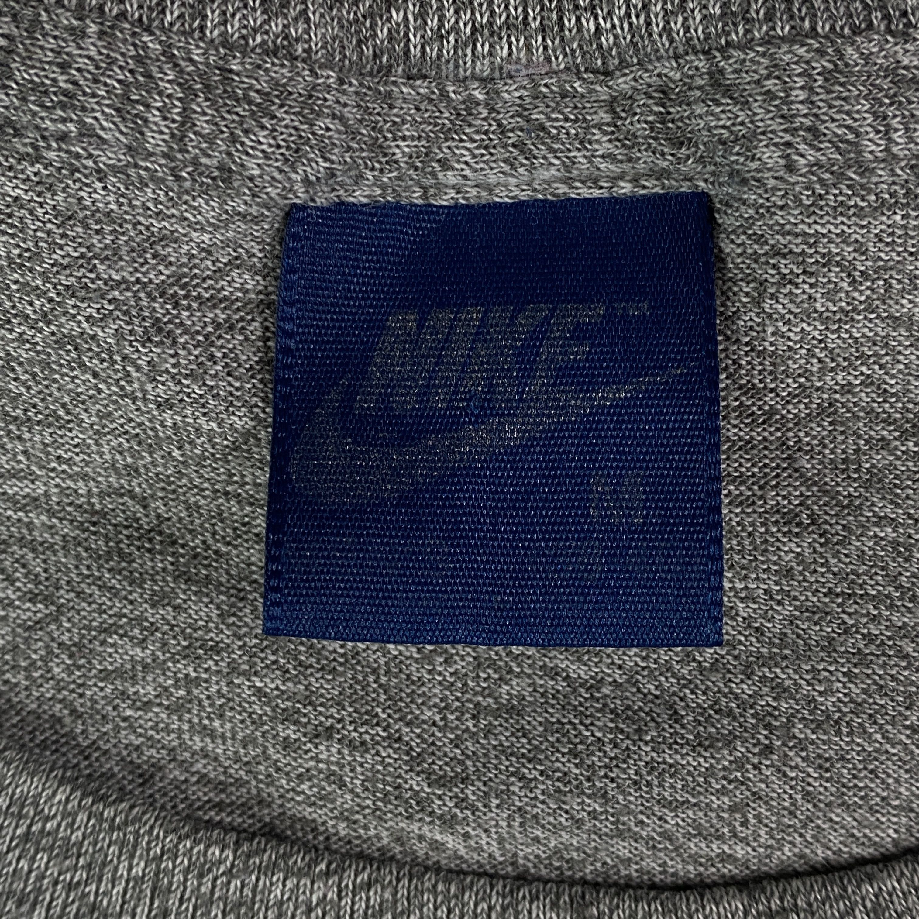 Nike Mens T Shirt Nike Vintage Size XS Size US XS / EU 42 / 0 - 4 Thumbnail