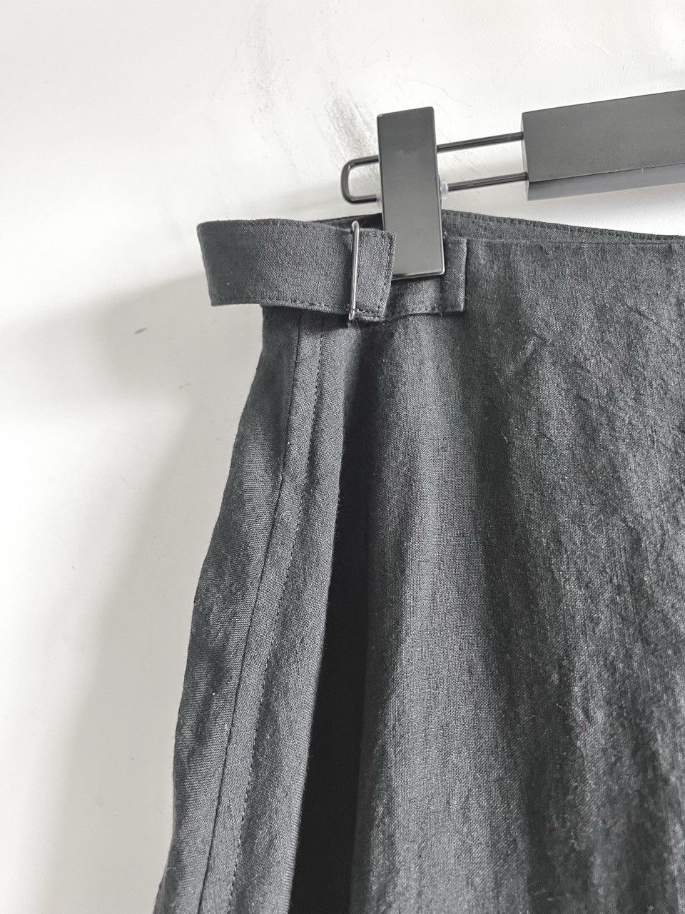 Yohji Yamamoto Yohji Yamamoto Femme Linen Asymmetrical Zip Flare Wrap Skirt Size 29" - 3 Thumbnail