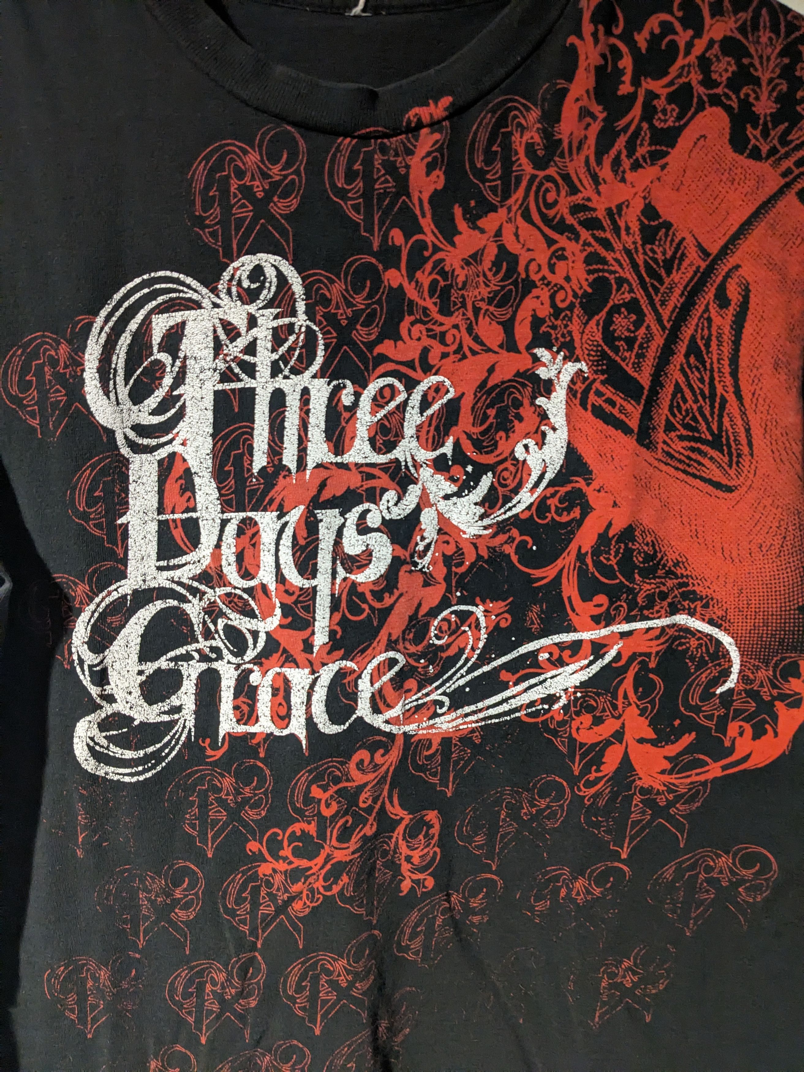 Band Tees × Hot Topic × Vintage Vintage 2010's Three Days Grace Band Logo Tour Small T-Shirt Size US S / EU 44-46 / 1 - 2 Thumbnail
