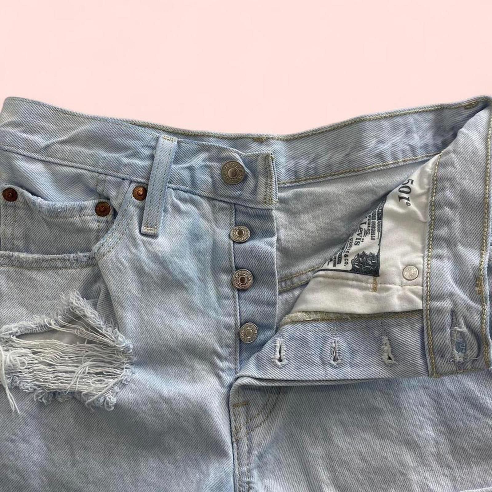 Levi's Vintage Levi’s 501 - mid rise denim shorts Size 42" / US 20 - 6 Thumbnail