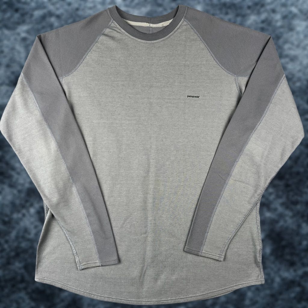 Patagonia Patagonia Capilene 3 Shirt Baselayer Long Sleeve XL Mens Grey Hiking UPF Shirt Mens XL Grey Patagonia Capilene 3 Baselayer Long Sleeve Hiking UPF Size US XL / EU 56 / 4 - 1 Thumbnail