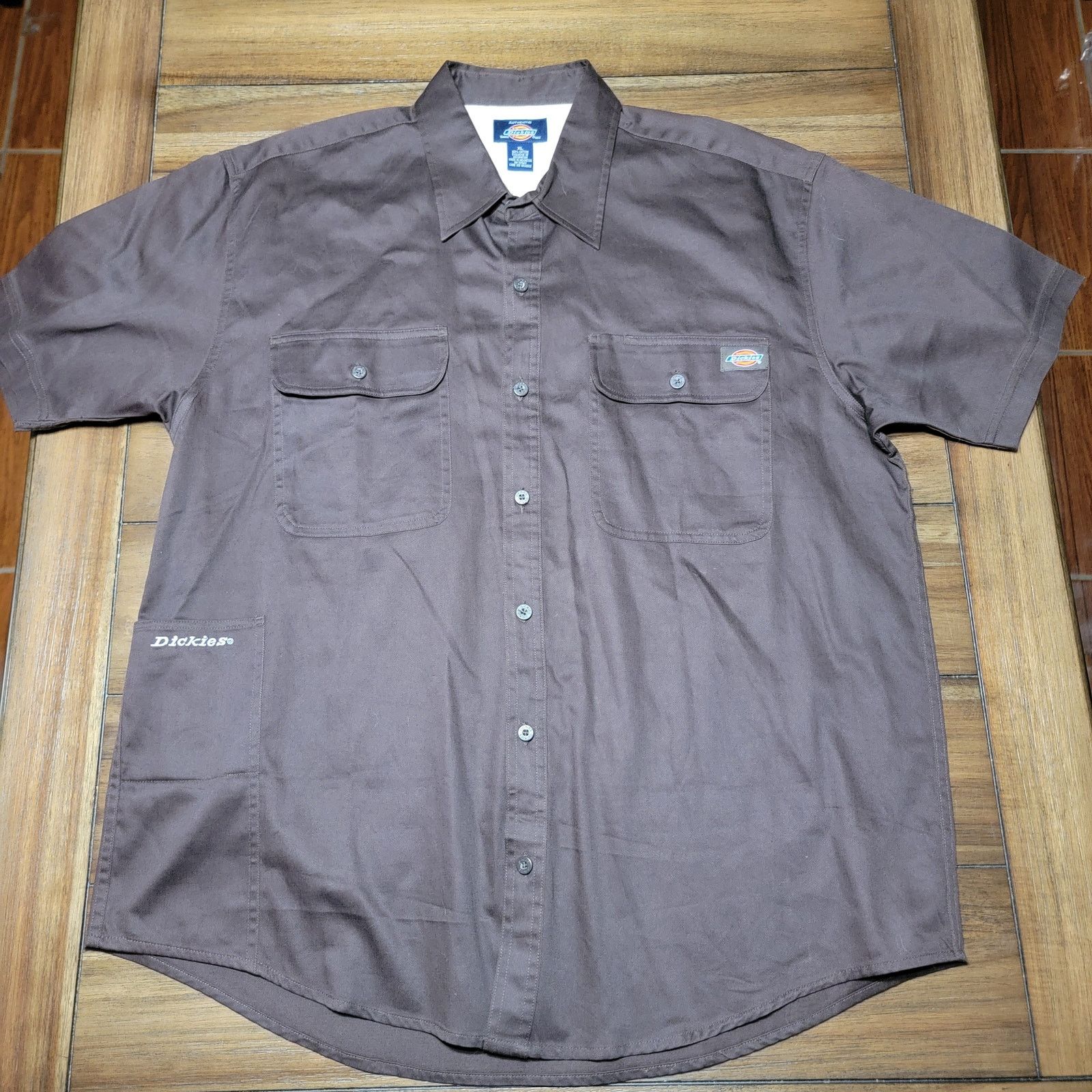 Dickies Dickies Dark Brown Full Button Shirt - Size XL Size US XL / EU 56 / 4 - 1 Thumbnail