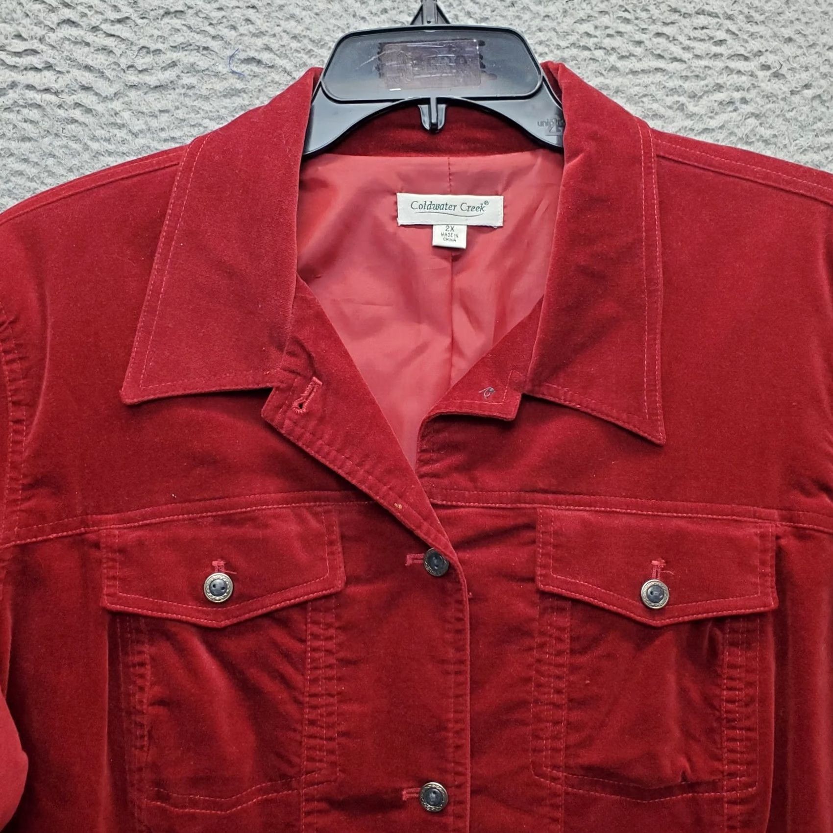 Coldwater Creek Coldwater Creek Velour Jacket Womens 2X Dark Red Long Sleeve Button Front EUC Jacket Women 2X Red Fall Winter Casual Everyday Size XXL / US 16-18 / IT 52-54 - 5 Thumbnail