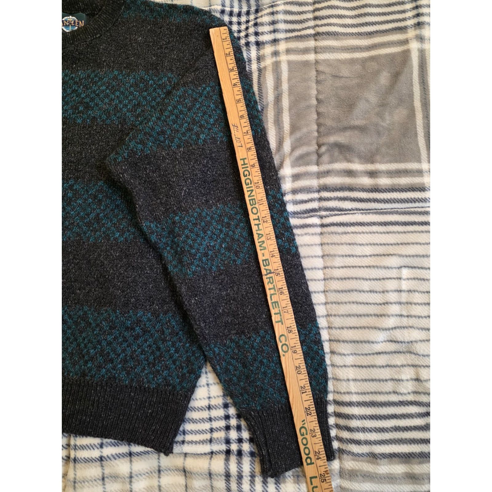 Jantzen VINTAGE Jantzen Striped Crewneck Sweater Turquoise Charcoal L Unisex Adults Denim? Size US L / EU 52-54 / 3 - 6 Thumbnail